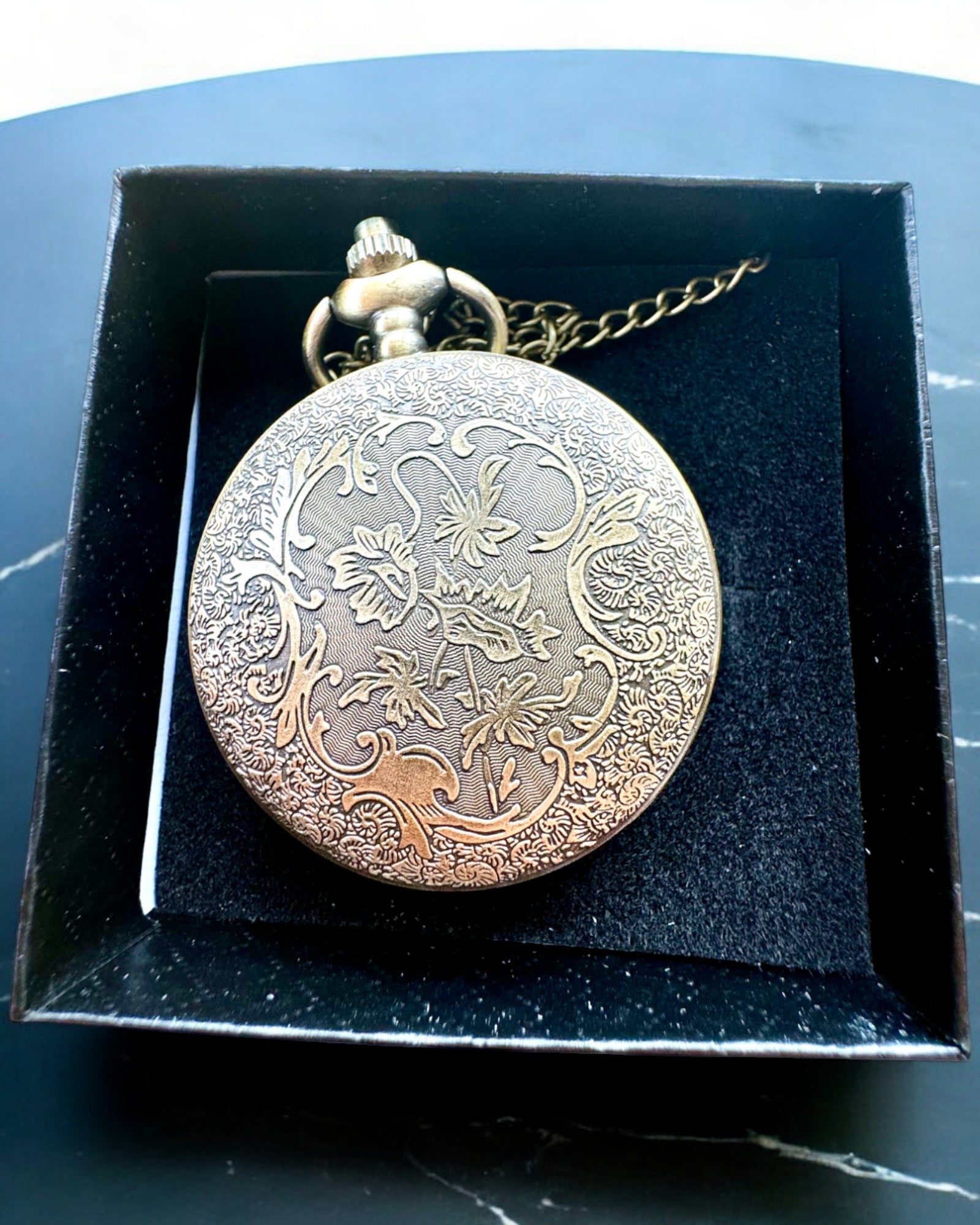 Vintage Pocket Watch with Engraving Option - Classic Astro Retro Design for Men & Women - Perfect Gift for Anniversary, Wedding, Graduation & Special Occasions
