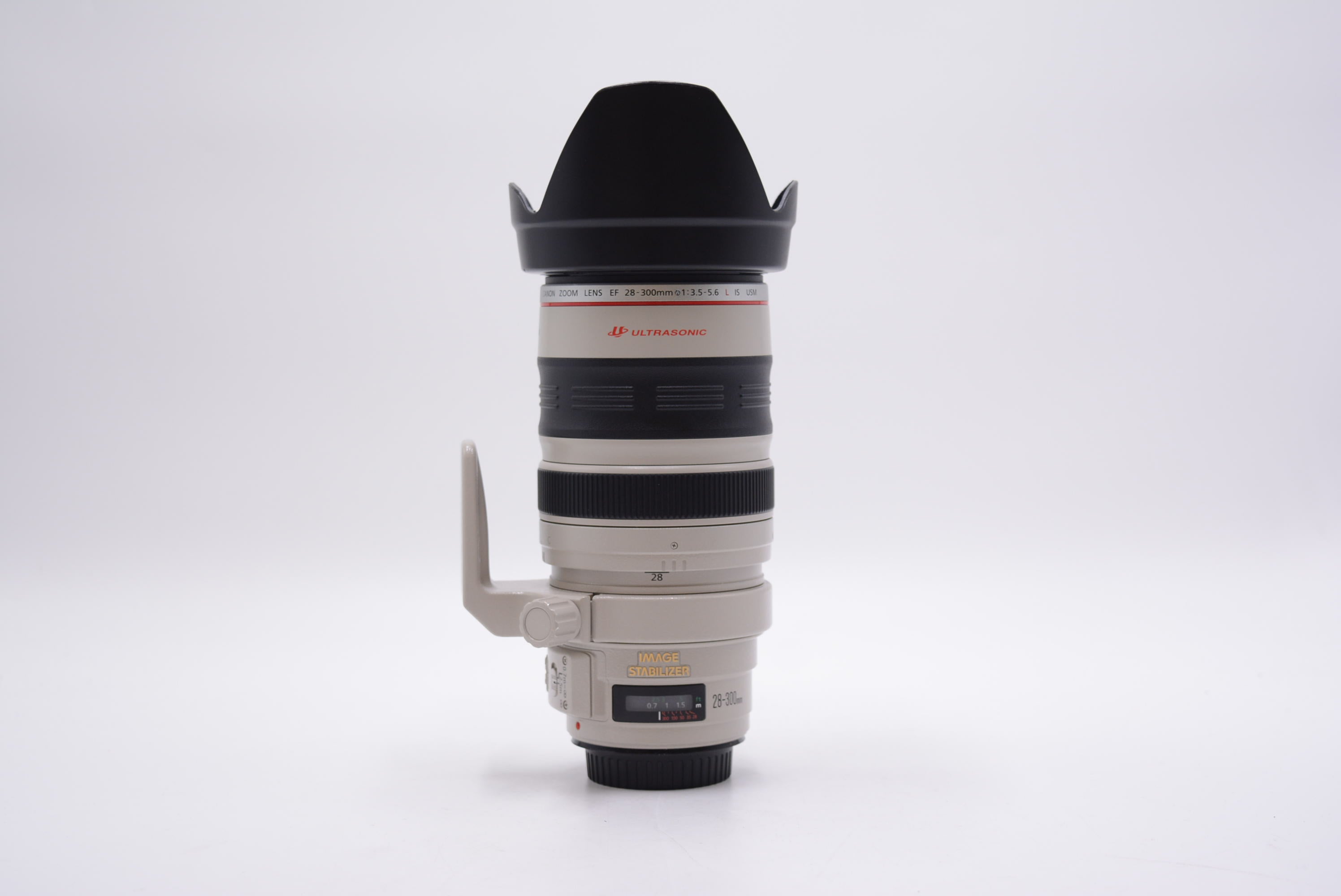 Canon EF 28-300mm f/3.5-5.6 L IS USM Telephoto Zoom Lens - Professional DSLR Camera Lens for Photography & Videography - Used (Great Condition) - Perfect for Travel, Wildlife, and Sports Photography