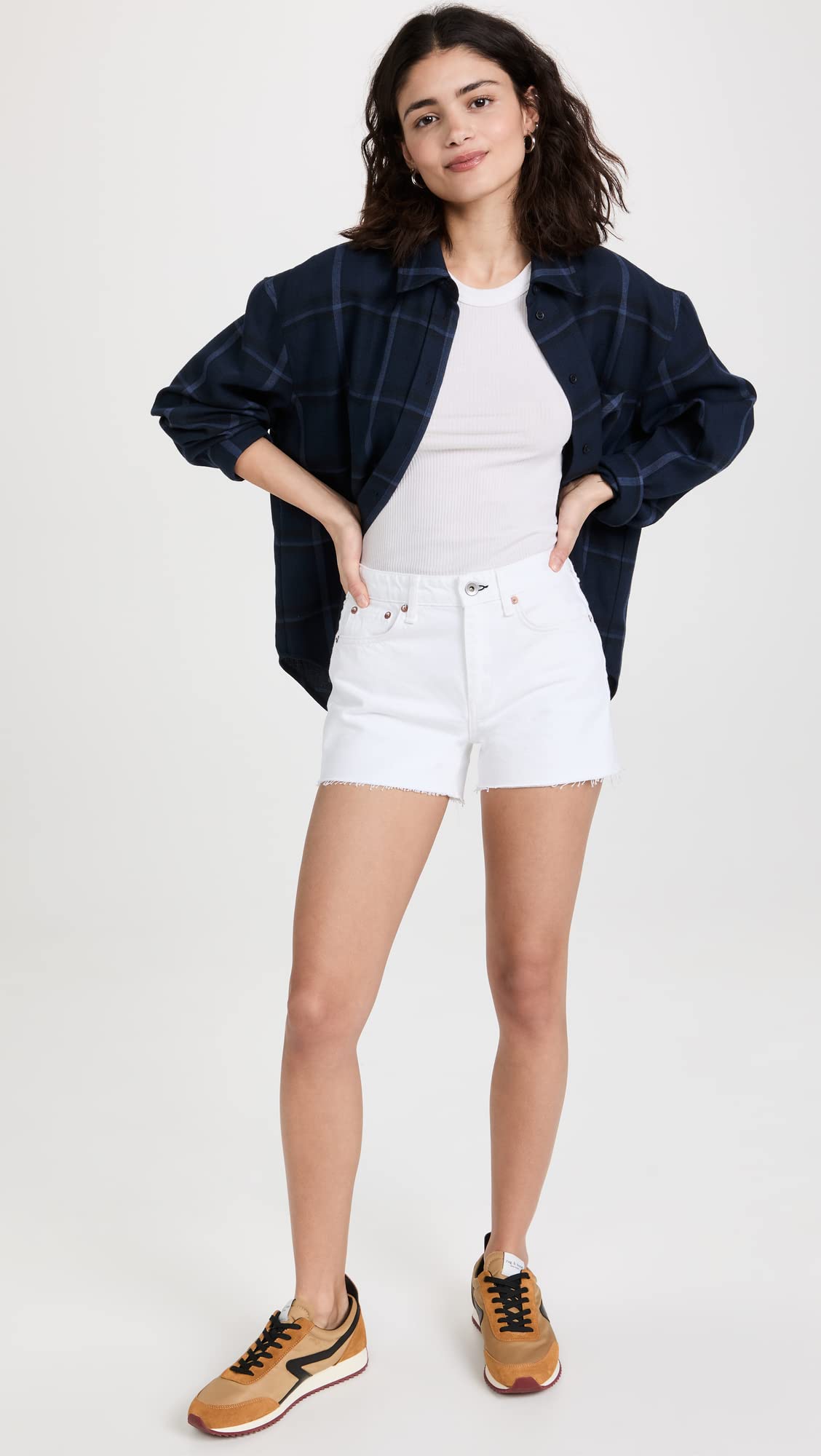 rag & bone Women's Dre Low Rise Denim Shorts - Stylish Distressed Cutoff Jean Shorts for Summer Outfits, Beachwear & Casual Street Style