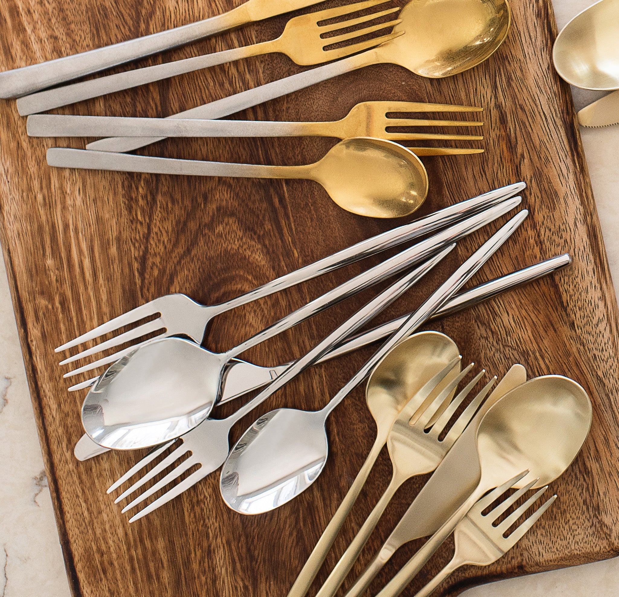 20-Piece Stainless Steel Flatware Set - Elegant Mirror Finish for Dining, Gifts & Special Occasions | Perfect for Weddings, Parties & Everyday Use