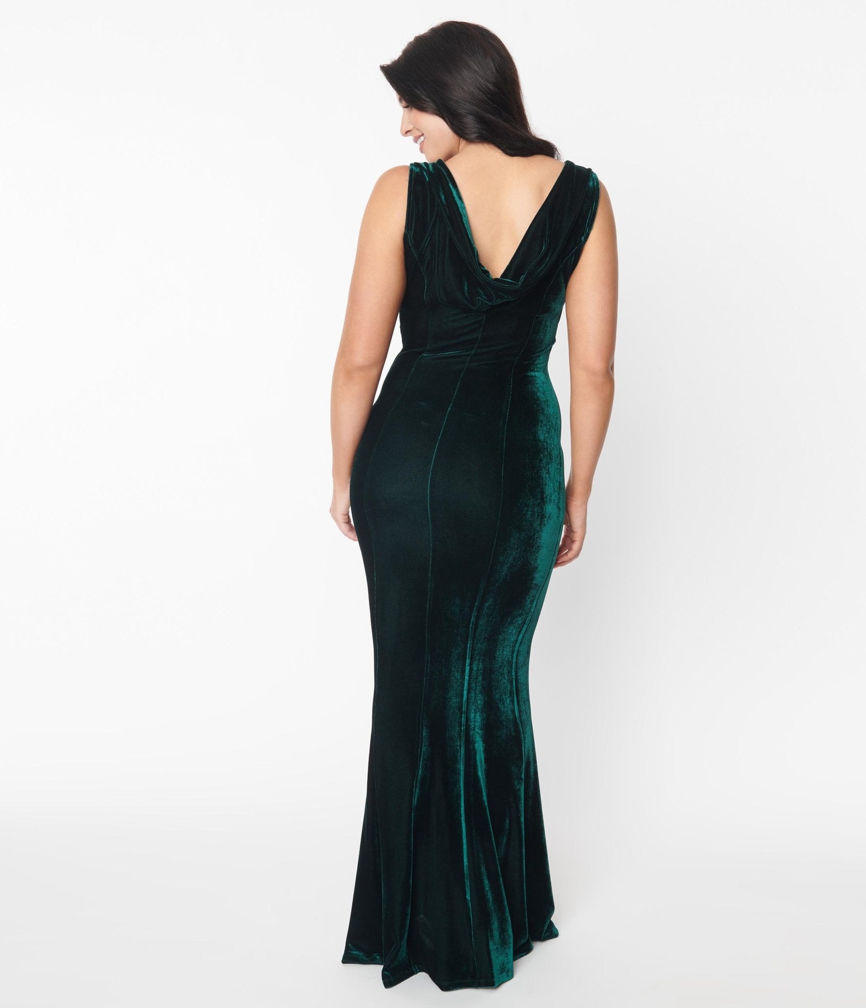 Vintage 1930s Emerald Green Velvet Goldwyn Gown - Unique Retro Evening Dress for Gatsby Party, Bridesmaid, or Special Occasions
