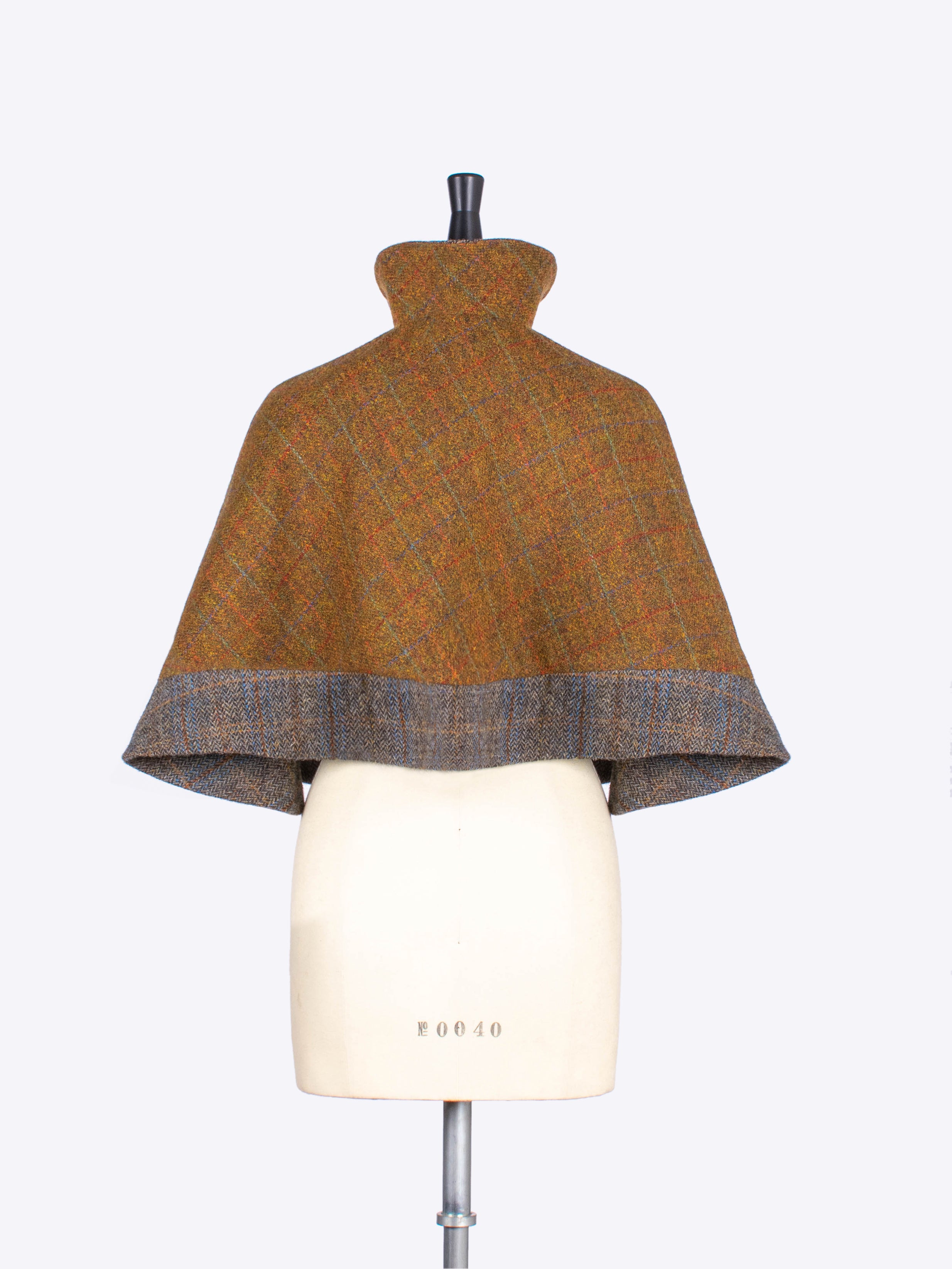 Stylish Capelet Shawl in Rust & Sage Colors - Perfect for Fall Fashion, Outdoor Events, and Cozy Evenings