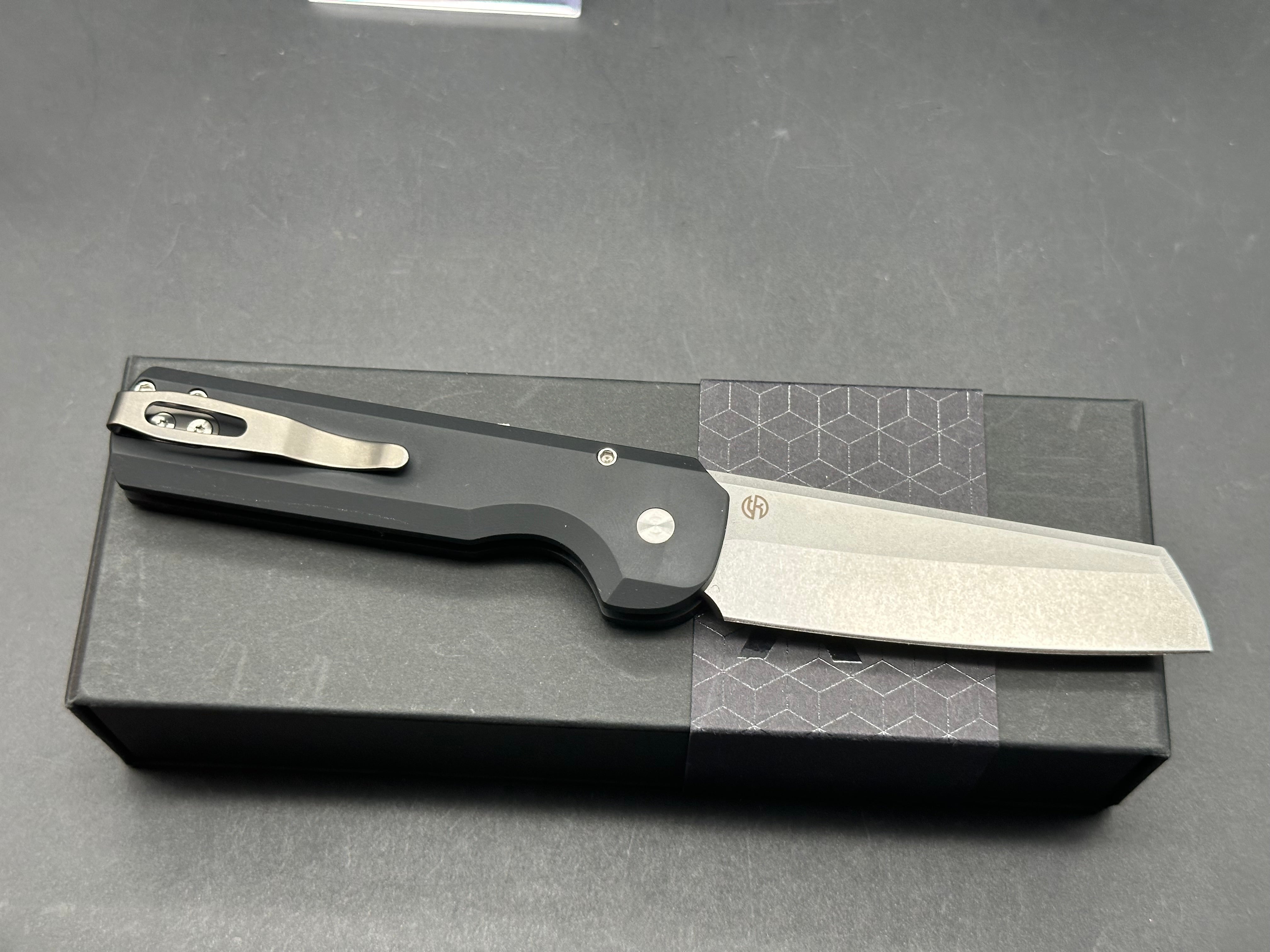 Arcform Slimfoot Auto Knife - Black Aluminum Handle, 3.125