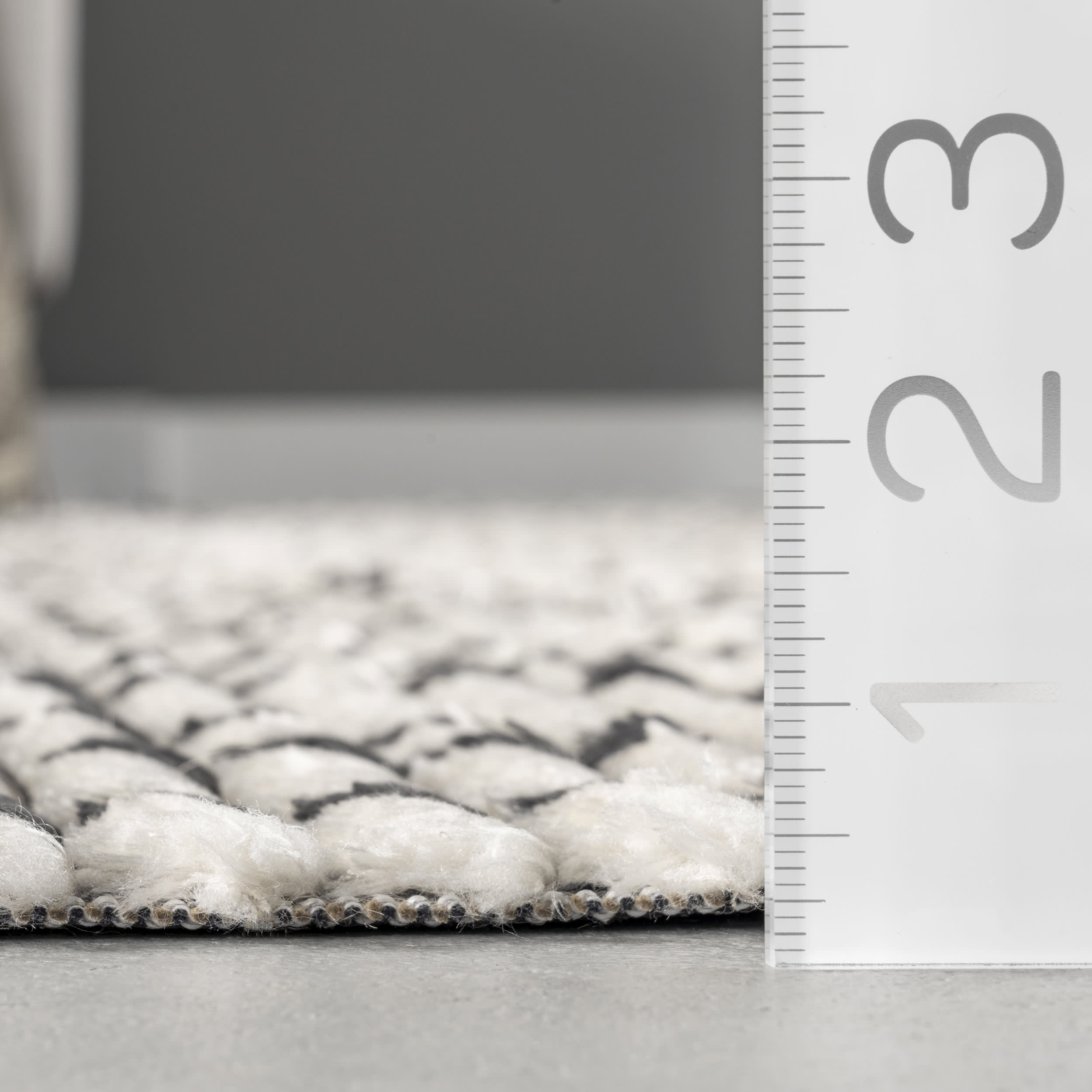 Amelia Double Diamond Rug - Soft & Durable Beige Area Rug for Living Room, Bedroom, or Office | Perfect for Home Decor & Cozy Spaces