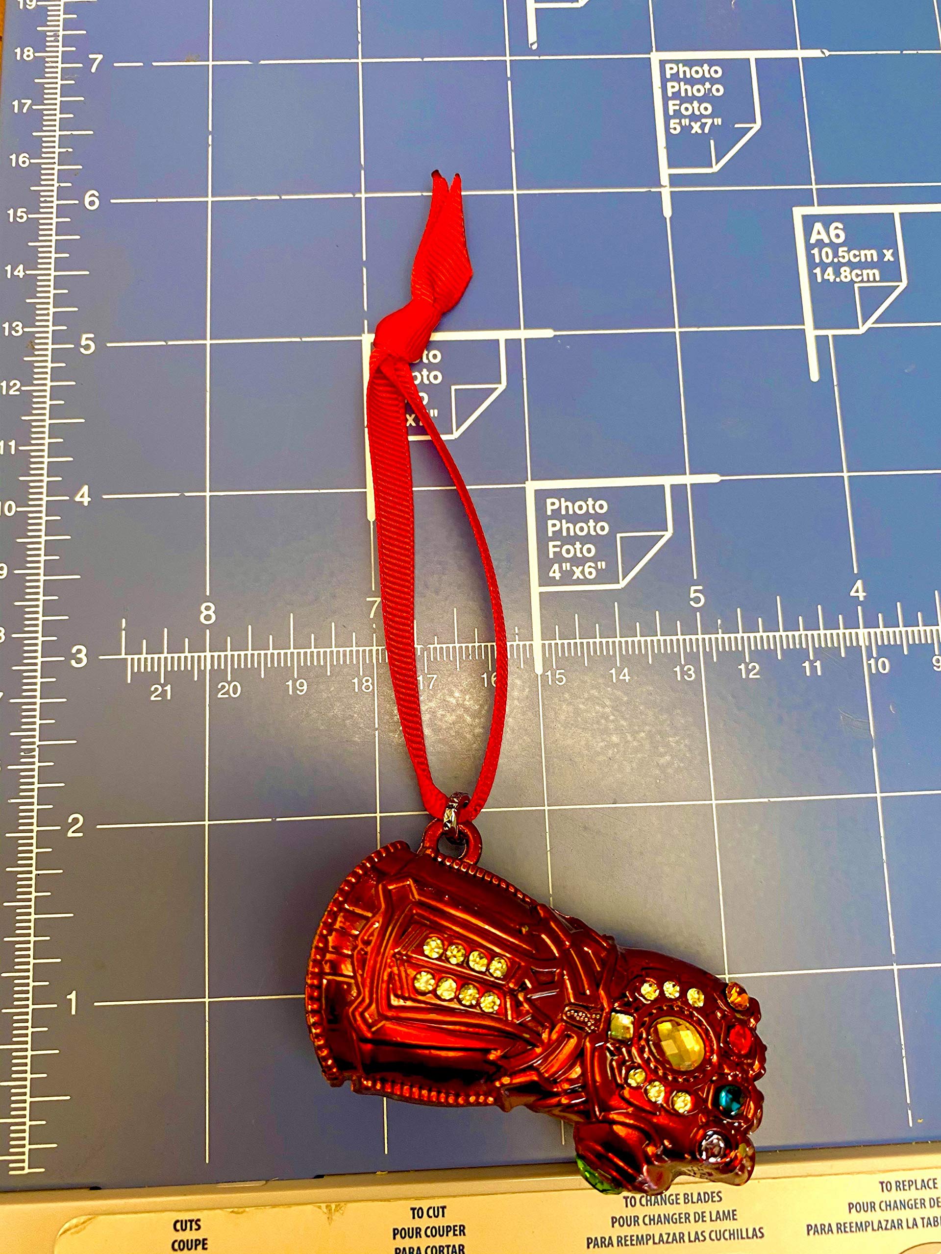 Marvel Avengers Infinity Gauntlet Replica - Red Iron Man Collectible Ornament for Home Decor, Gift for Superhero Fans | Perfect for Movie Nights, Cosplay & Comic Book Collections