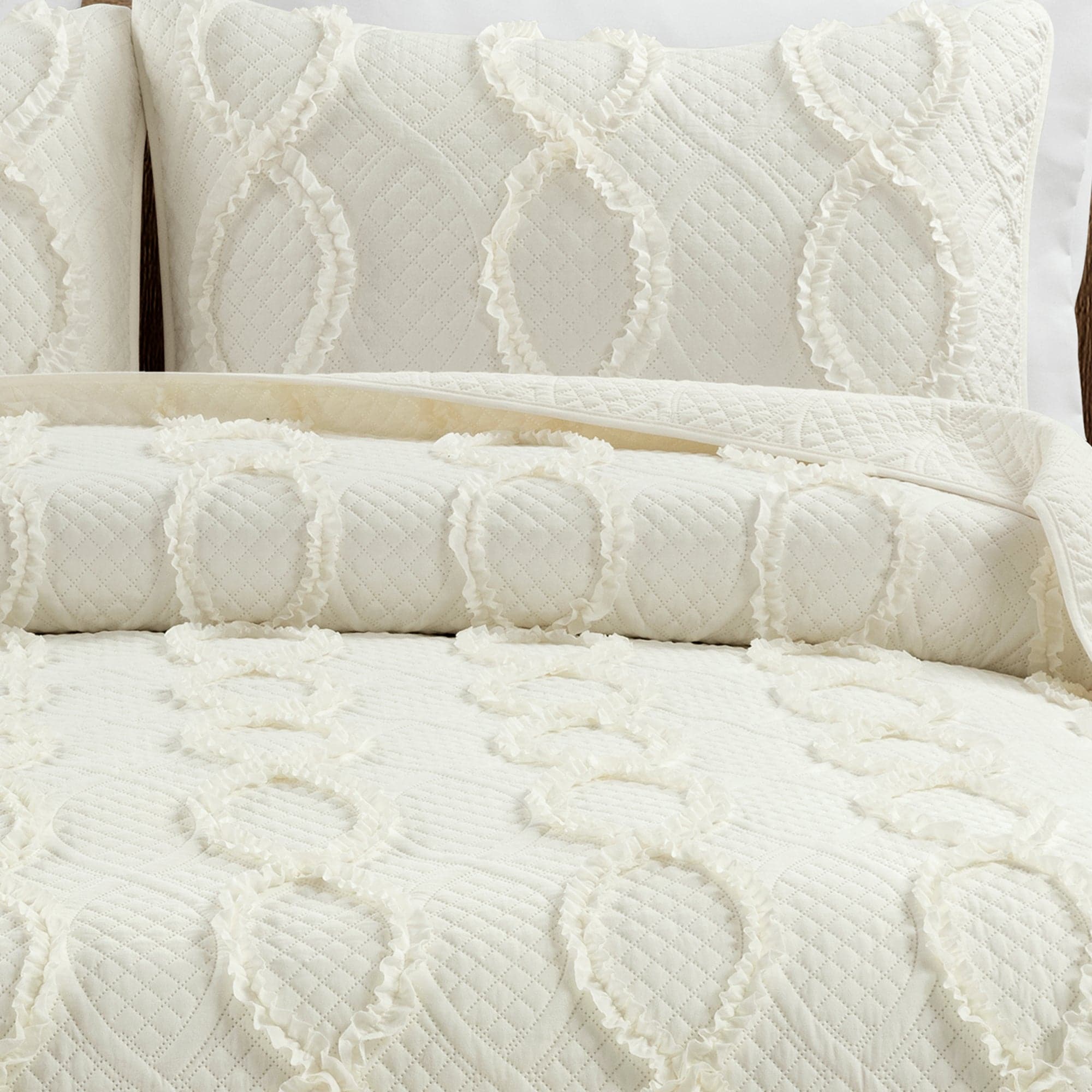 Avon Textured Ruffle Quilt 3-Piece Bedding Set - Soft & Stylish Comforter, Pillow Shams & Bed Skirt for Cozy Bedroom Decor