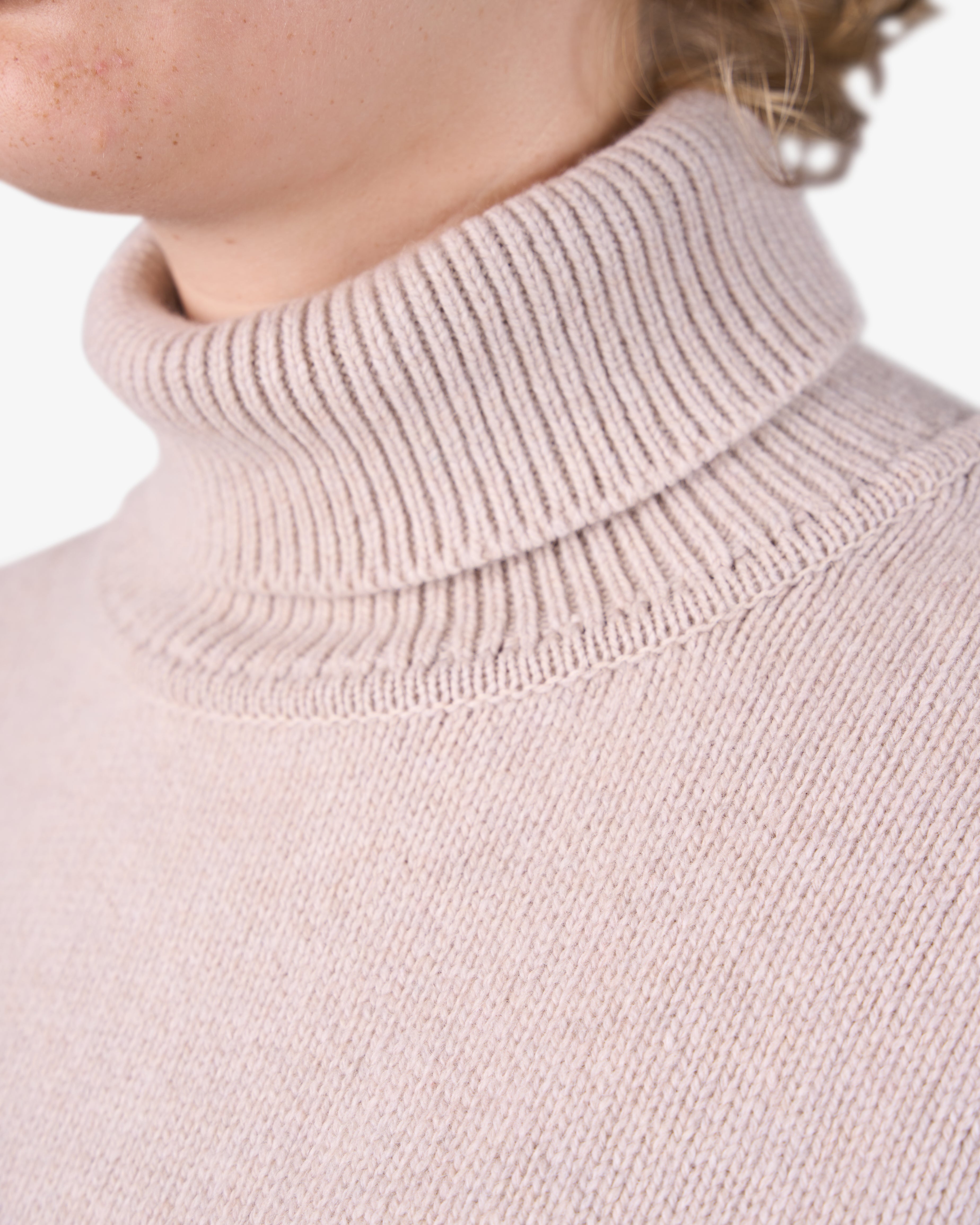 Premium Merino Wool Turtleneck Sweater for Men & Women | Soft Warm Winter Pullover | Navy Blue Crewneck | Perfect for Office, Travel & Outdoor Activities