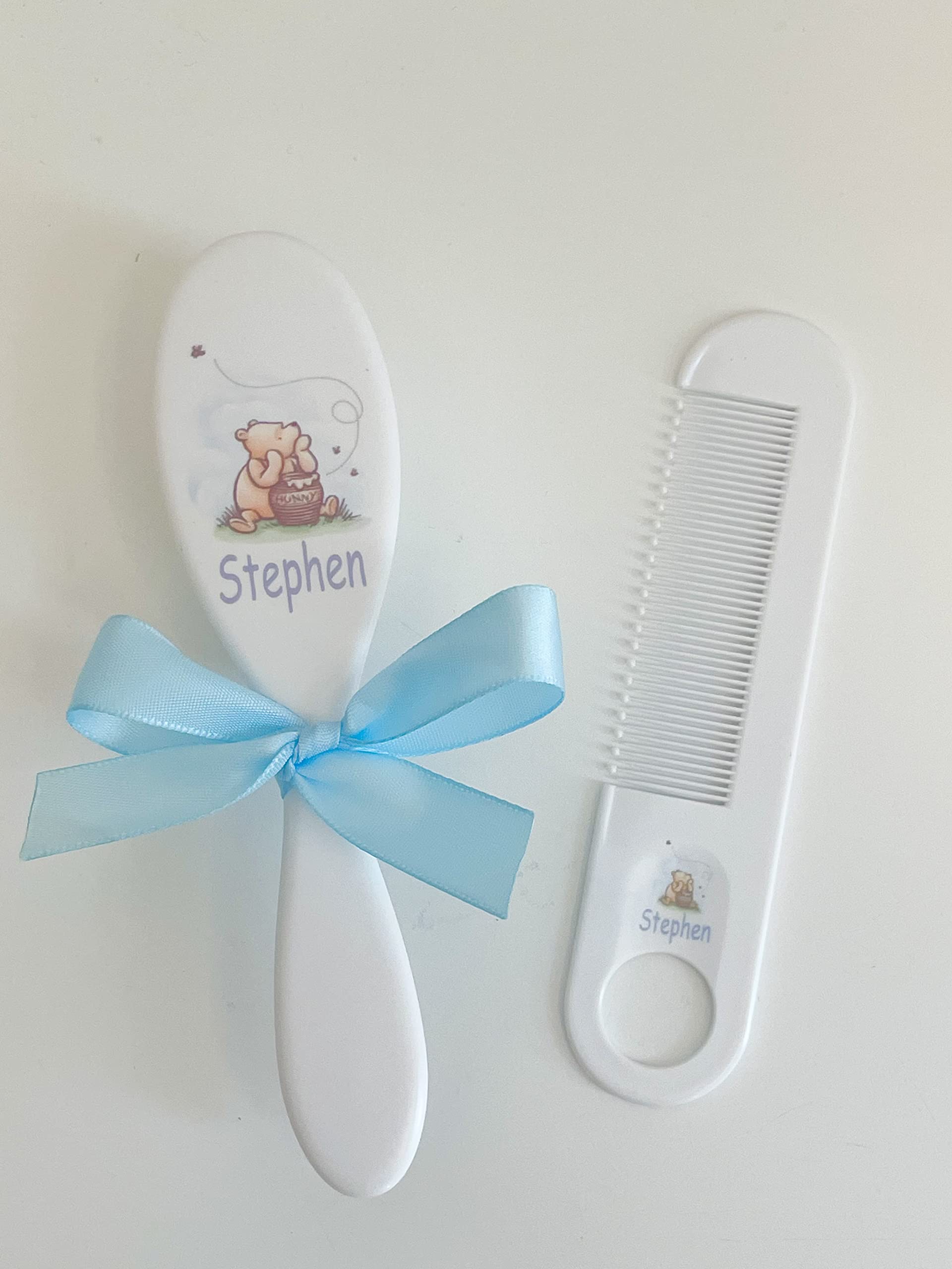 Personalized Winnie The Pooh Baby Gift Set - Newborn Brush & Comb Kit for Boys & Girls (0-3 Years) | Perfect Baby Shower Present for Nursery, Christening & First Birthday Celebrations