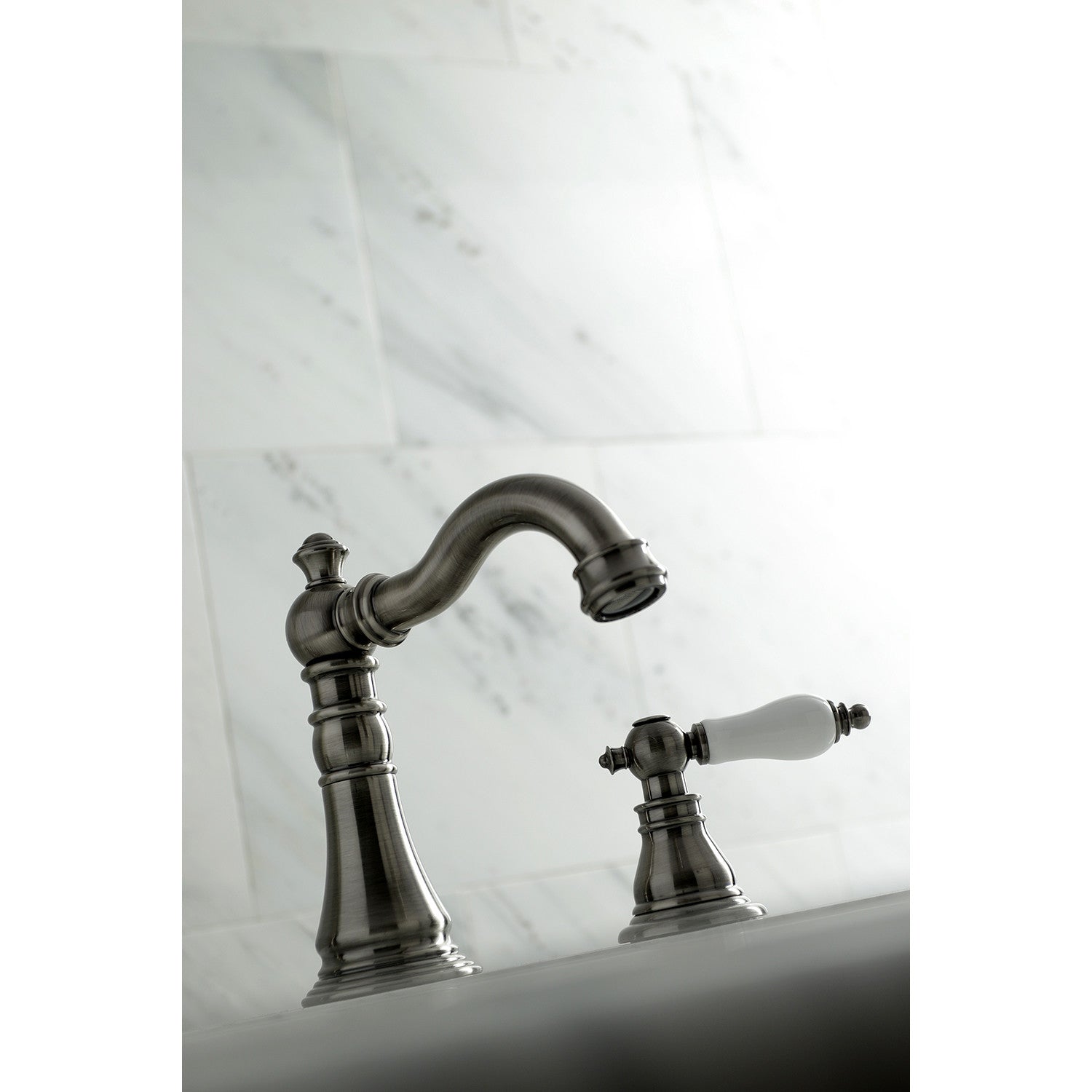 American Patriot FSC1974APL Black Stainless Steel 3-Hole Widespread Bathroom Sink Faucet with Brass Pop-Up Drain - Perfect for Modern Bathroom Renovations & Home Upgrades