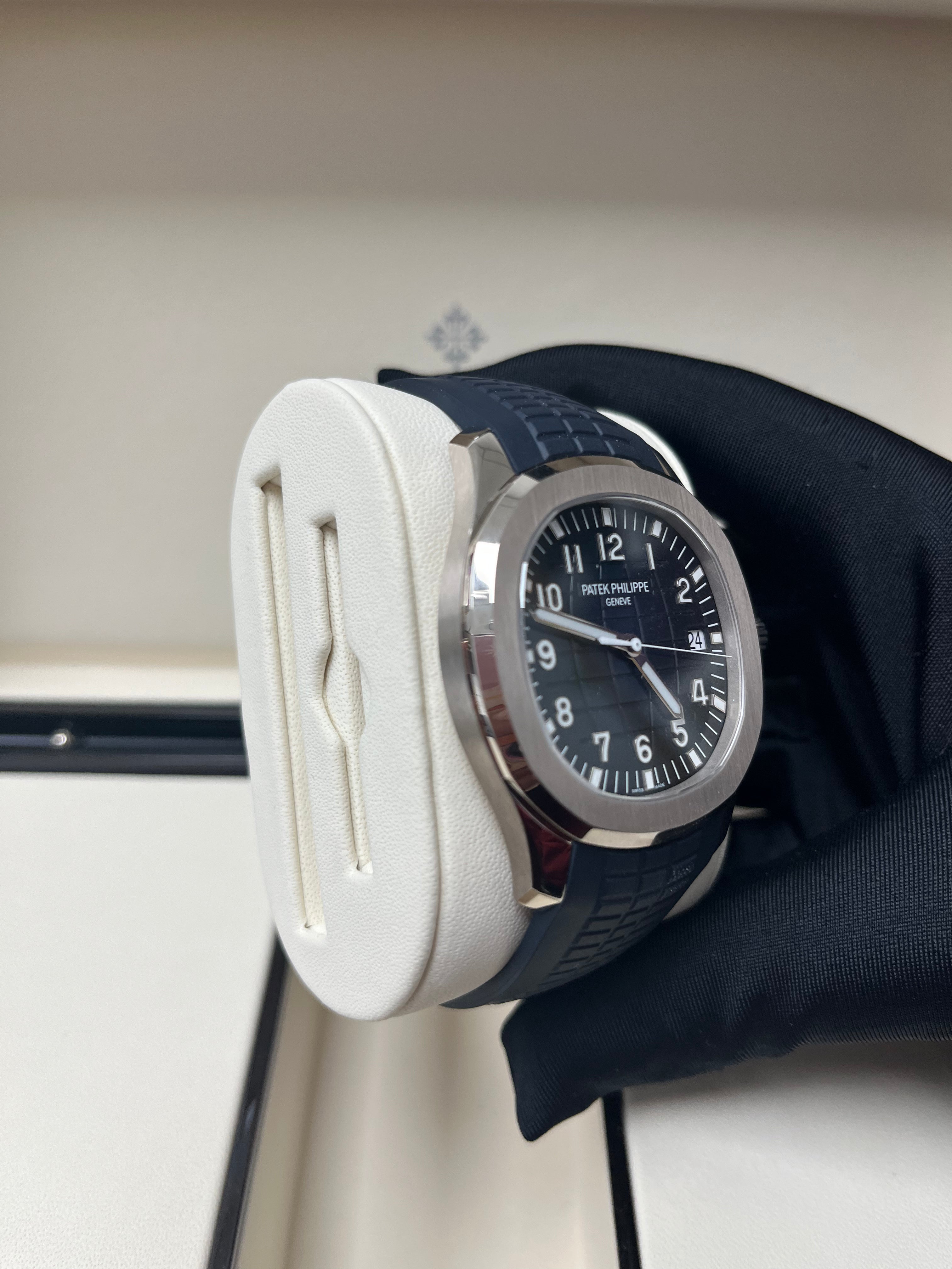 Patek Philippe Aquanaut 5168G-001 Luxury Watch - 18K White Gold Case with Blue Embossed Dial - Perfect for Business Meetings, Formal Events & Luxury Watch Collectors