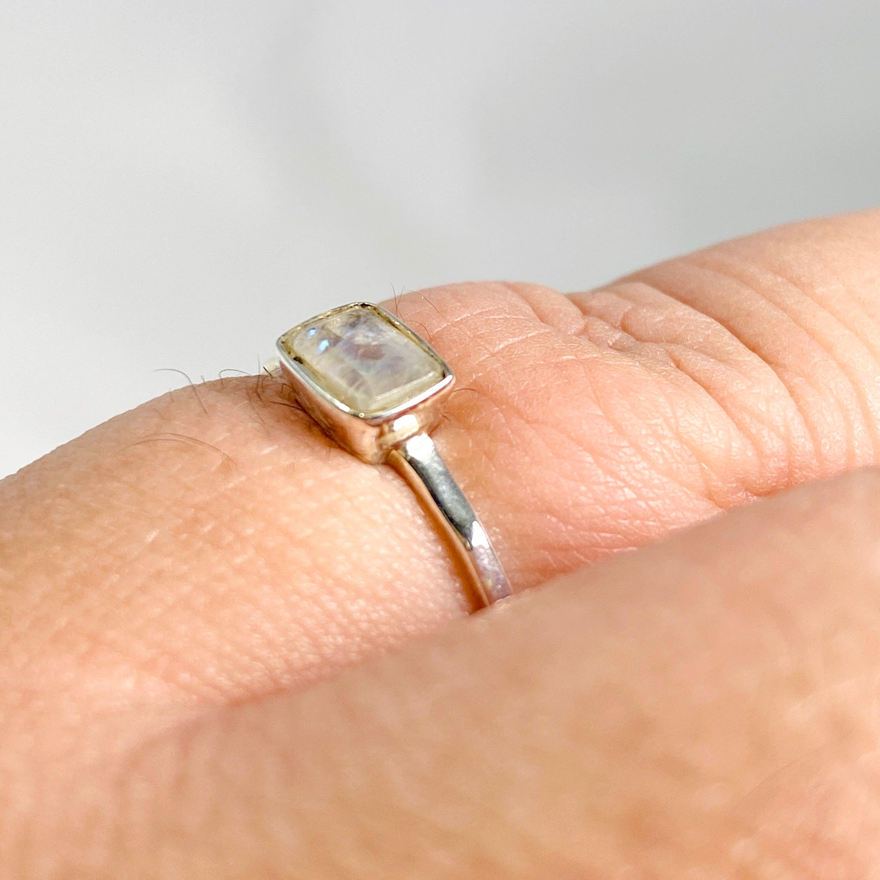 Rainbow Moonstone Faceted Rectangular Band Ring - Sterling Silver Fine Jewelry R3793 RMS for Women's Fashion & Gift Giving