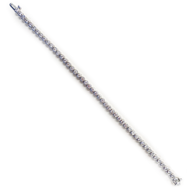 18K White Gold Diamond Bracelet for Women - Elegant & Luxurious Tennis Bracelet - Perfect for Weddings, Anniversaries & Special Occasions