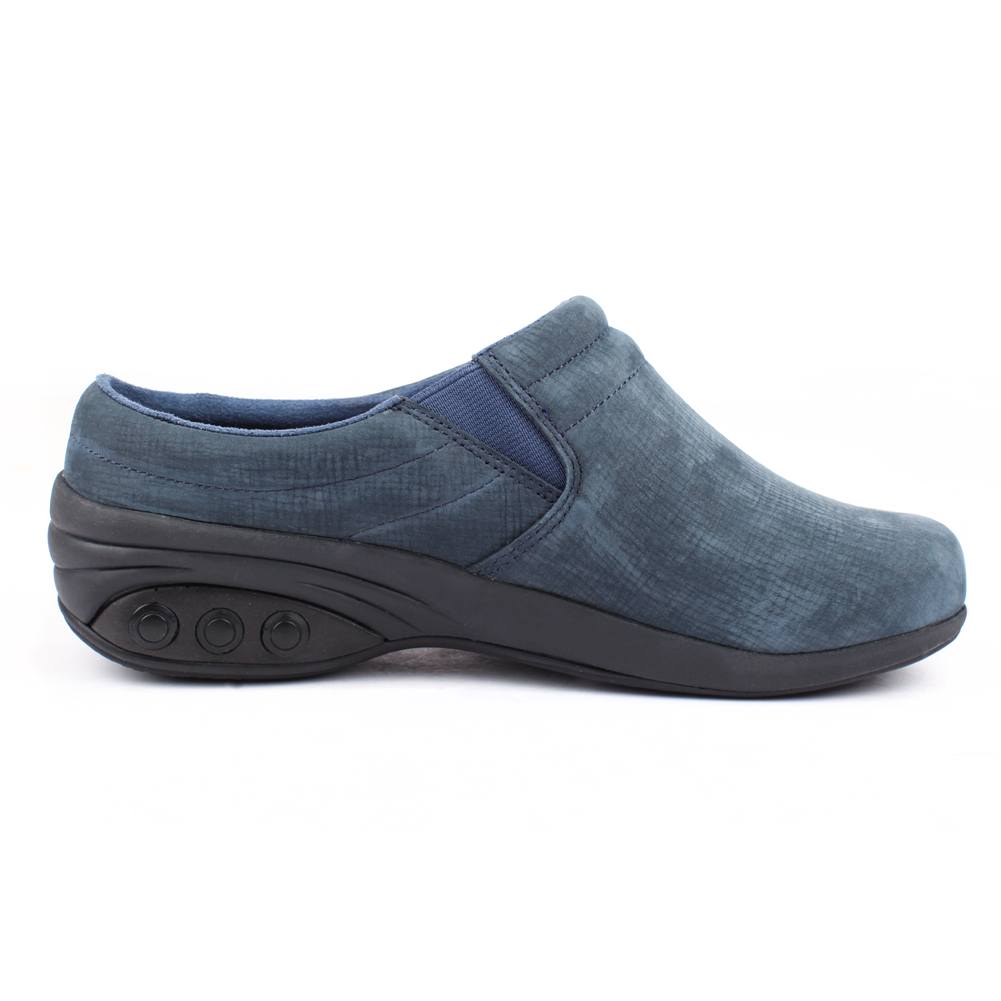 Molly Women's Comfortable Leather Clogs - Soft Slip-On Shoes for Women - Casual House Slippers & Garden Shoes for Walking, Errands, and Relaxing at Home