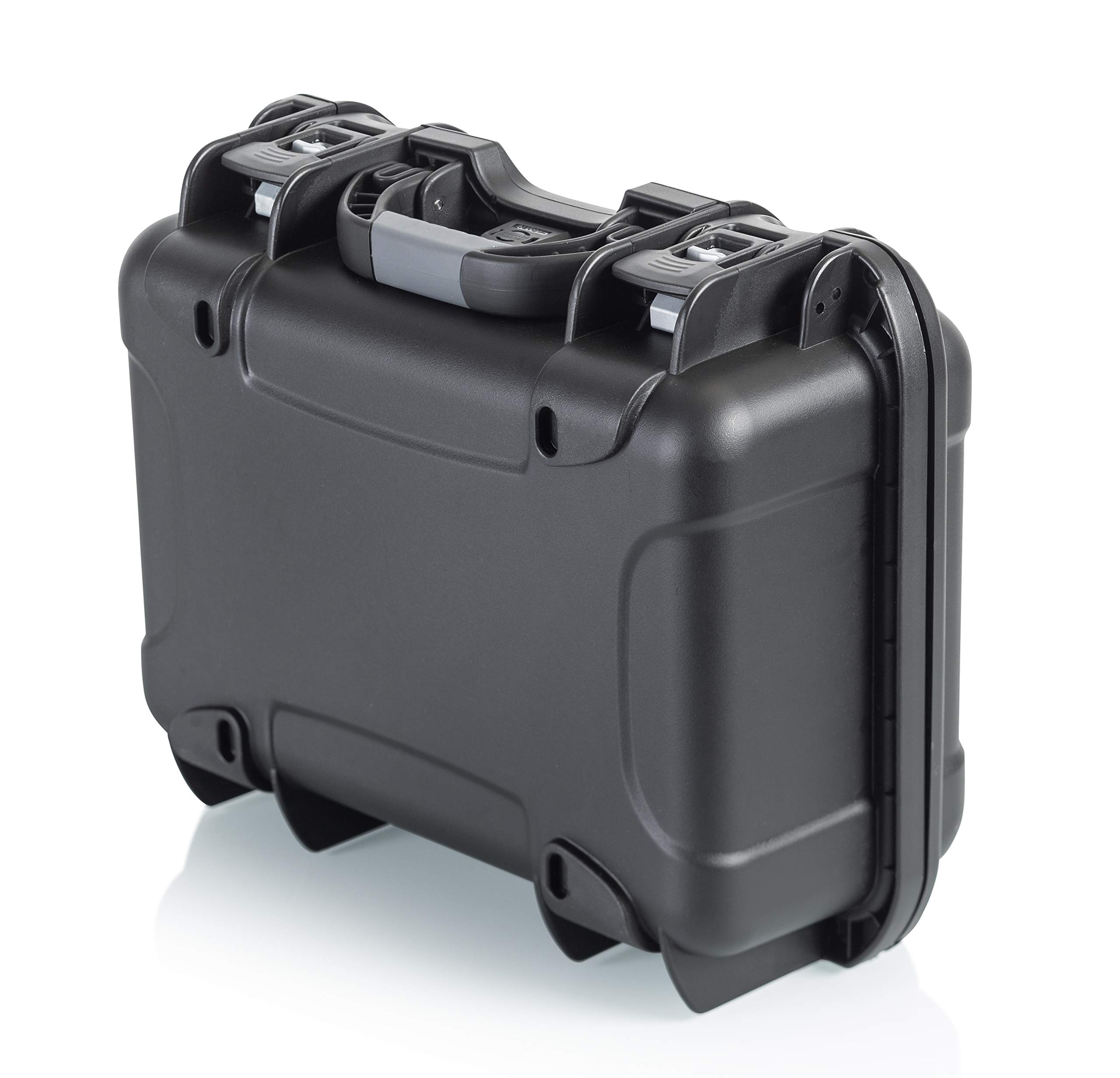 Slappa Waterproof and Dustproof Protective Case with Custom Cut Foam for Oculus Quest VR Headset | Shockproof Storage for Travel & Gaming Accessories | SL-OCULUSQUEST-BLK