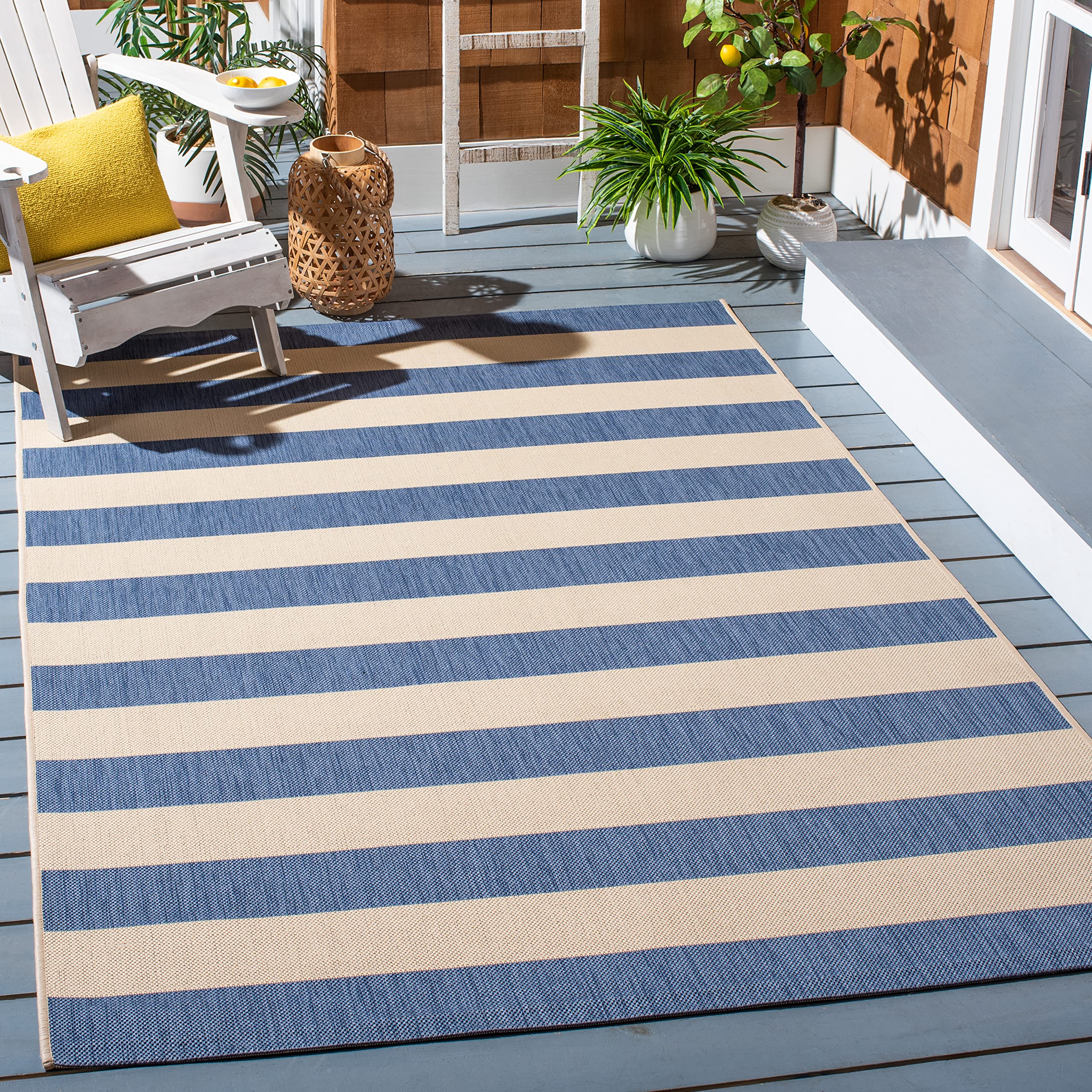 SAFAVIEH Courtyard Collection 6'7