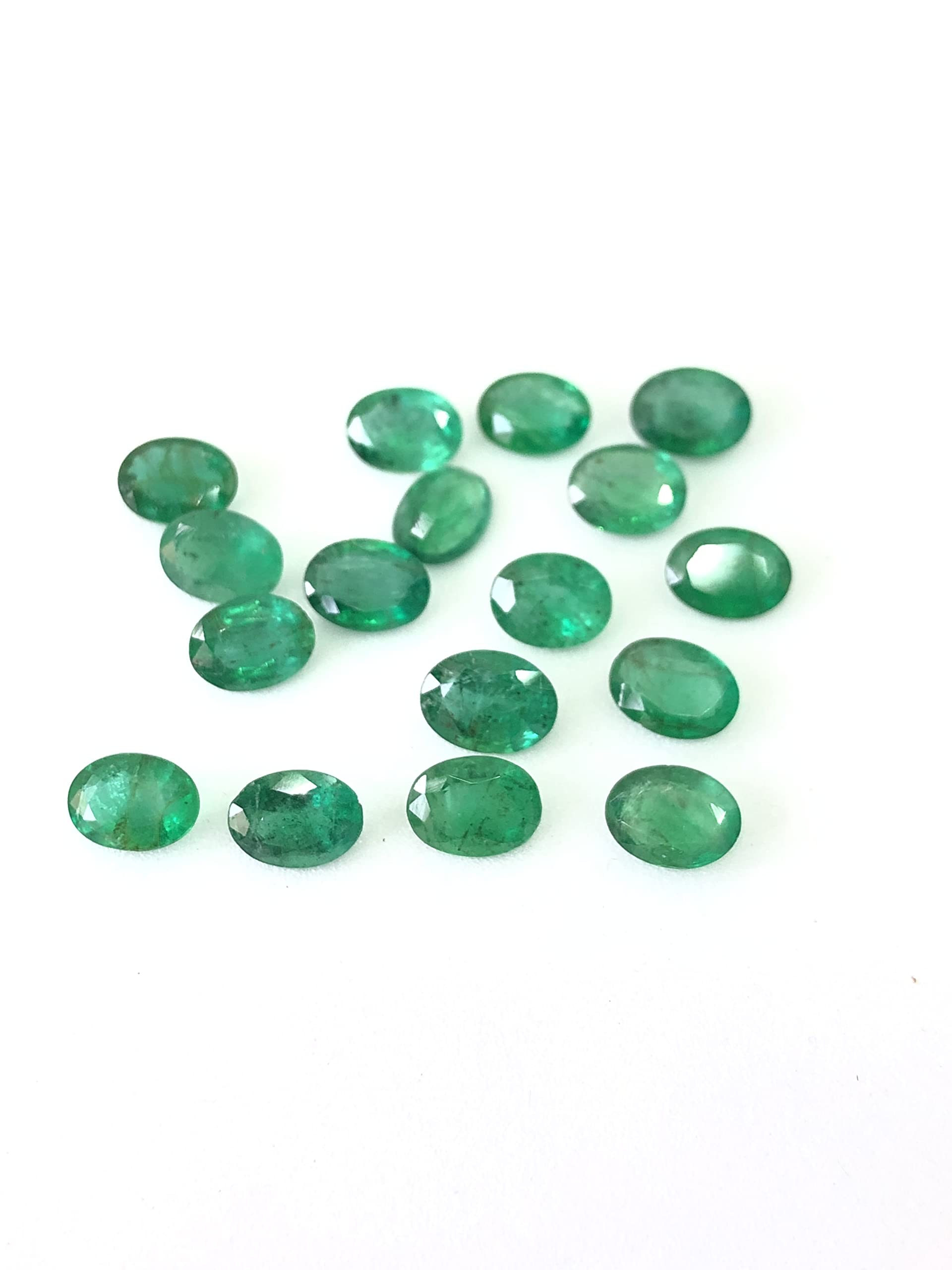 8x6mm Zambian Natural Emerald Oval Cut Loose Gemstone - AAA Quality Faceted Green Emerald for Rings, Earrings, Pendants & Necklaces | Perfect for Engagement Jewelry, Birthday Gifts & Special Occasions