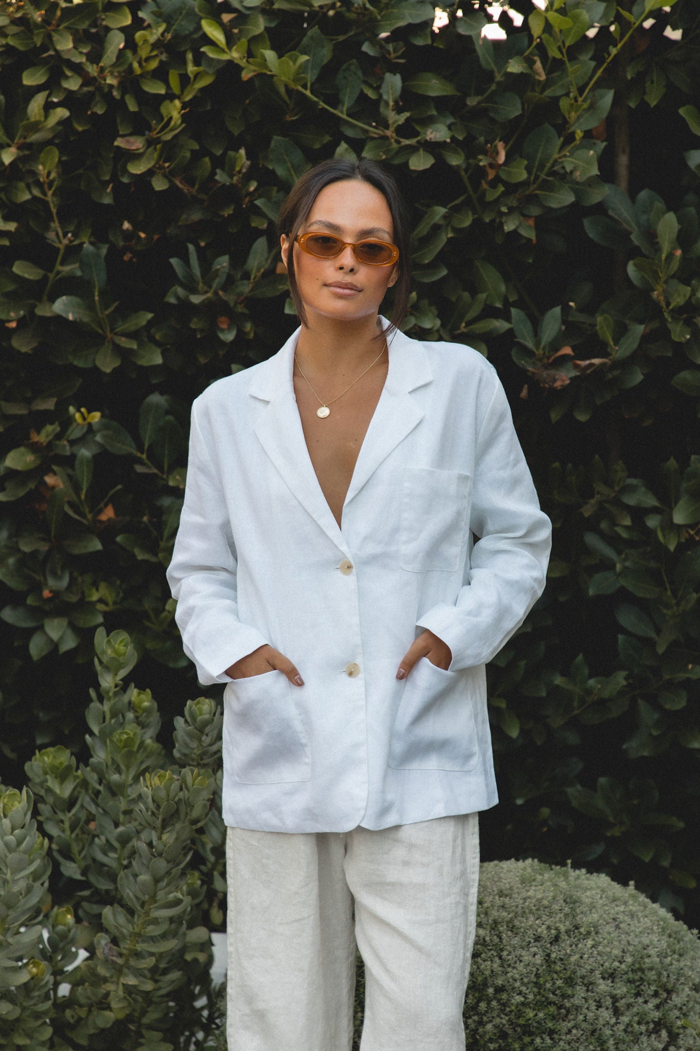 Stylish Women's Linen Blazer for Summer - Lightweight Breathable Beach Wedding Jacket - Perfect for Seaside Parties, Outdoor Events & Office Wear