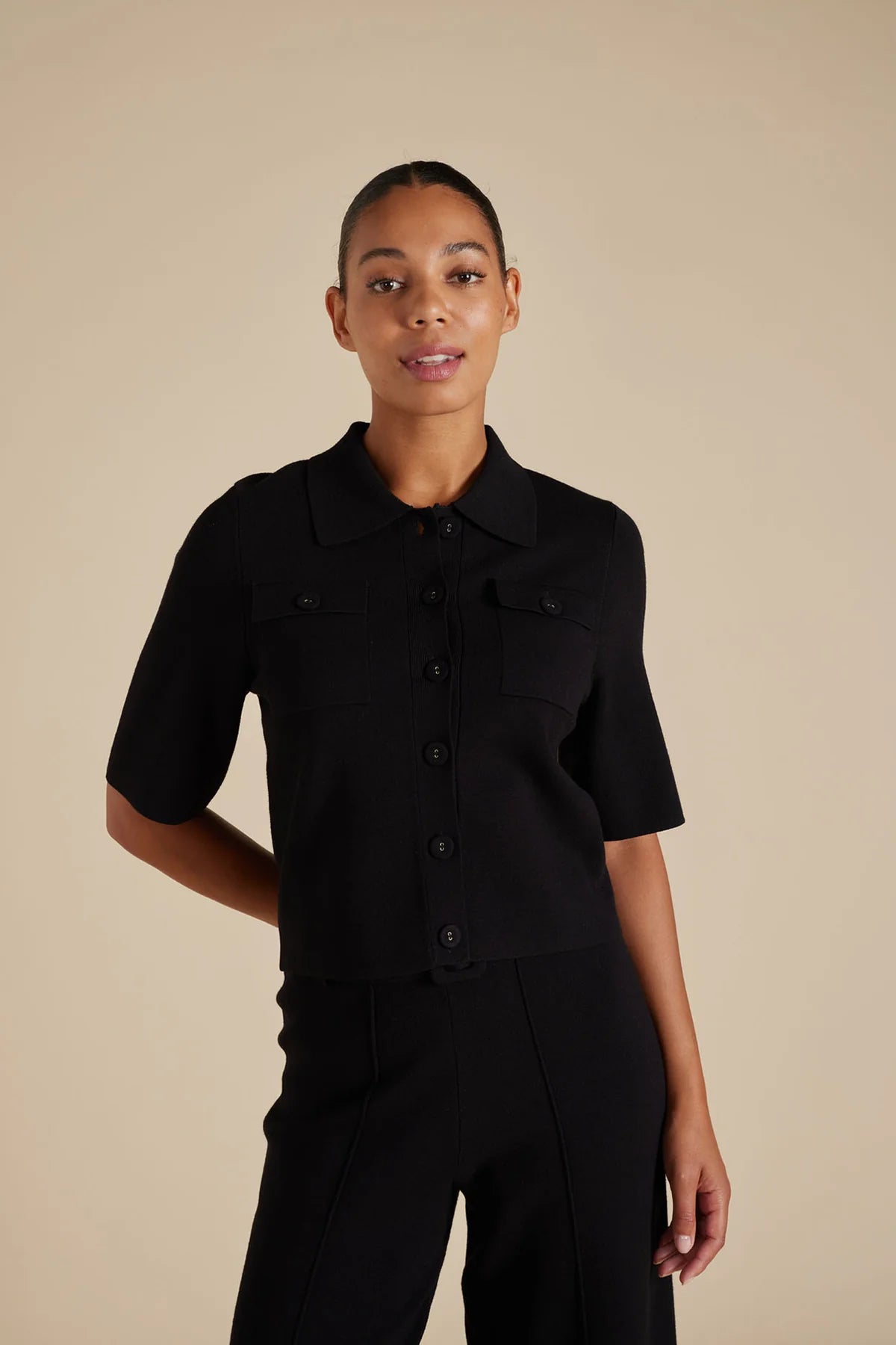 Black Chelsea Crepe Knit Jacket for Women - Stylish & Comfortable Outerwear for Fall & Winter Fashion