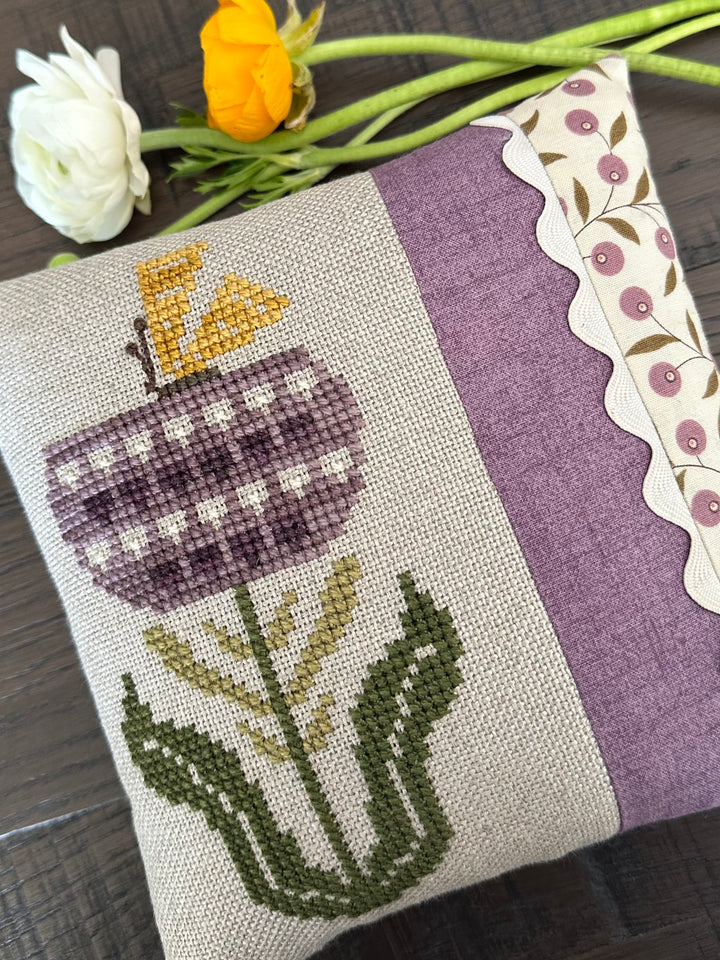 Floral Etching Cross Stitch Pattern PDF - Vintage Botanical Embroidery Design for DIY Needlework Projects - Perfect for Home Decor, Wall Art & Gift Making