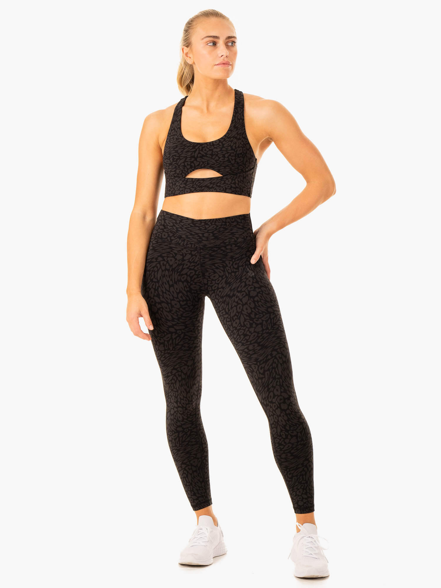 High-Performance Rotation Sports Bra - Black Leopard Print for Yoga, Running & Gym Workouts | Moisture-Wicking & Supportive Activewear