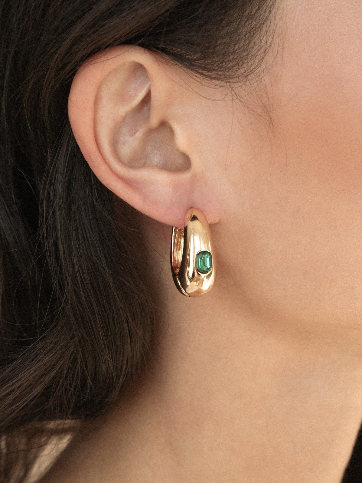 Emerald Green Deco Hoop Earrings for Women - Vintage Style Dangle Earrings for Party, Wedding & Everyday Wear