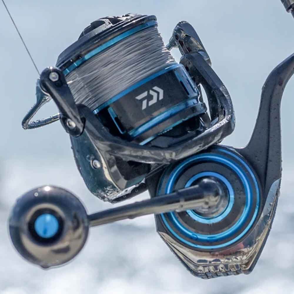 Daiwa Saltist MQ Spinning Fishing Reel - High Performance Saltwater Reel for Surf, Offshore & Inshore Fishing