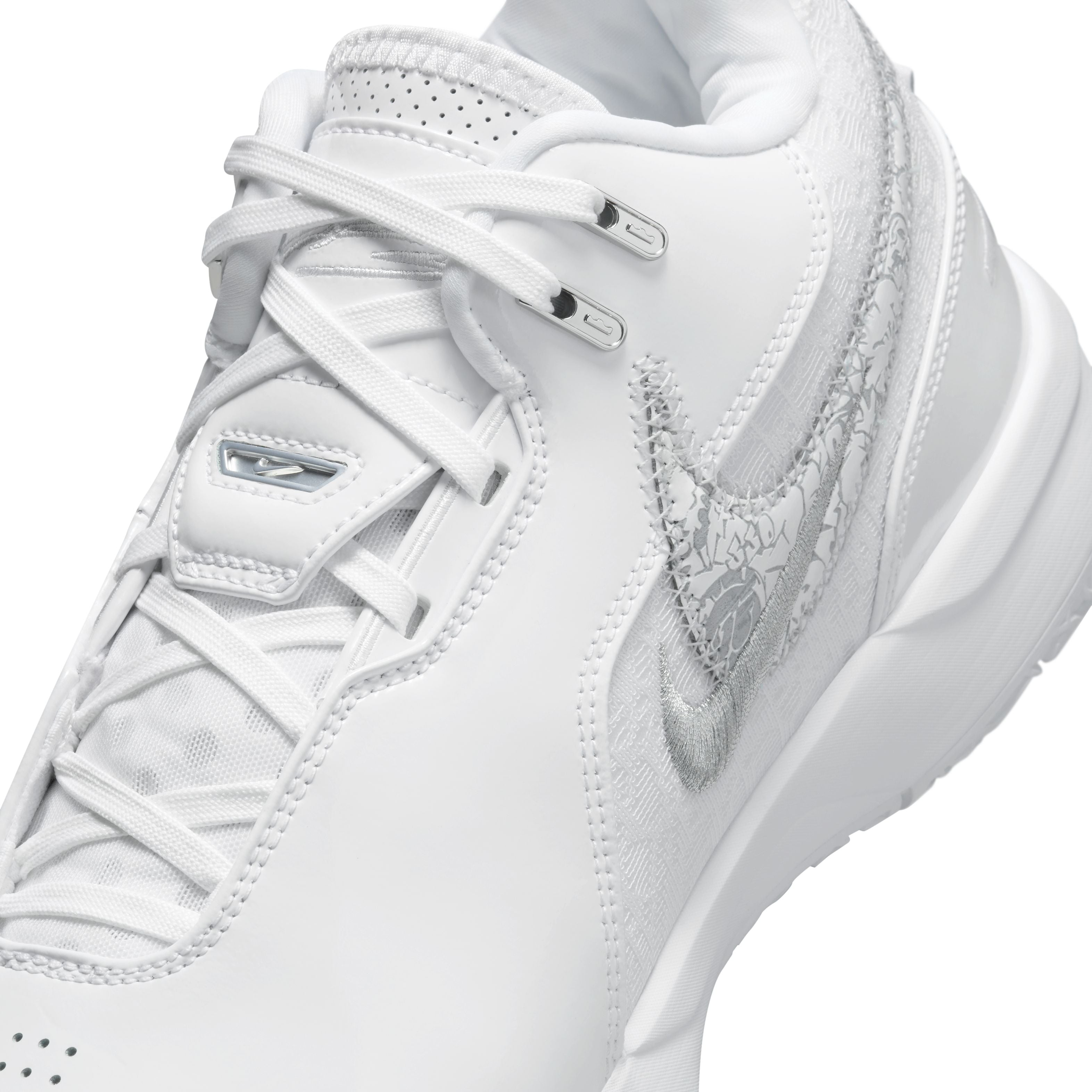 LeBron NXXT Gen AMPD EP Basketball Shoes 'White Smoke Grey' - High-Performance Sneakers for Indoor & Outdoor Court Play