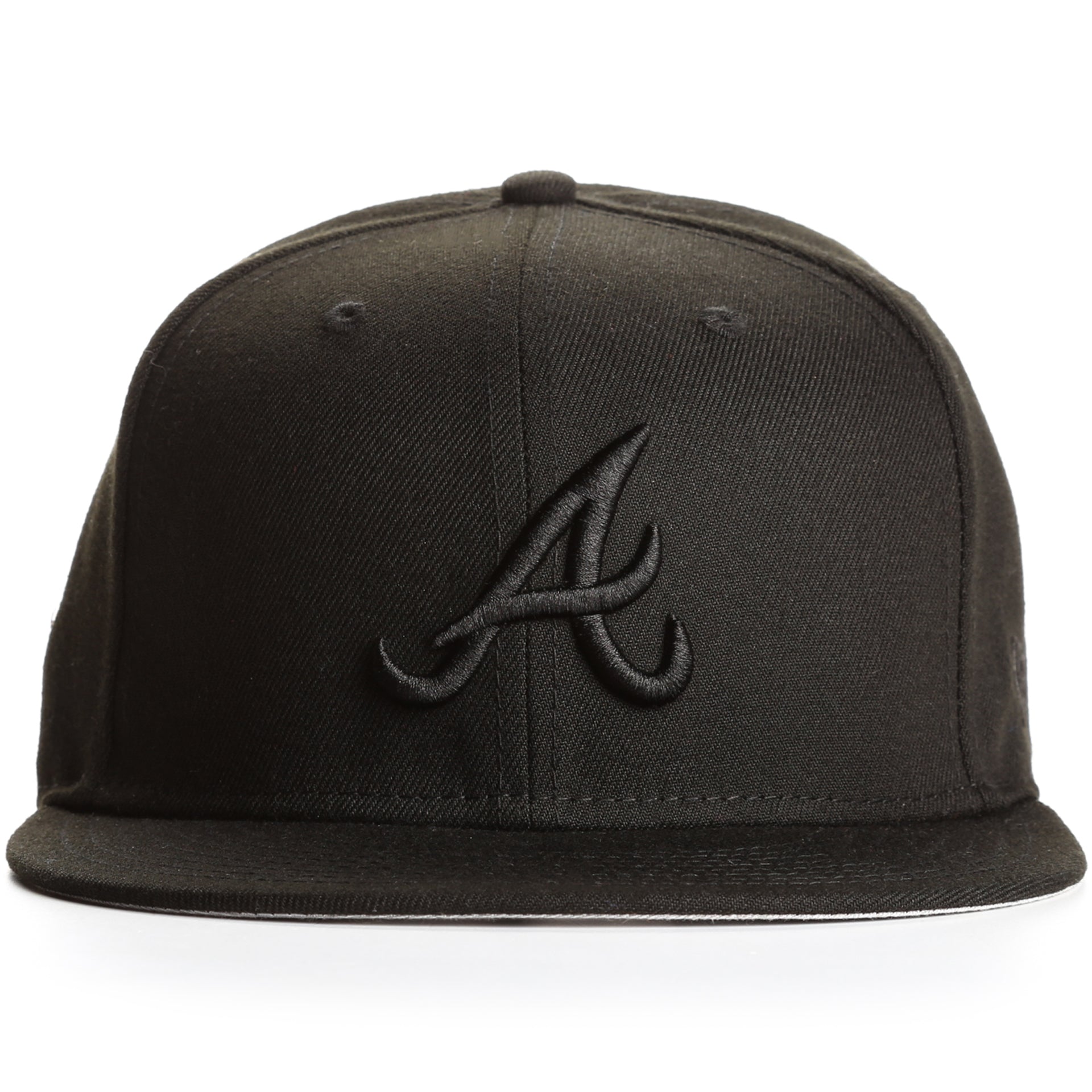 New Era 9Fifty Atlanta Braves Basic Snapback Hat - Blackout Color for Baseball Fans & Streetwear Style | Perfect for Games, Gifts & Everyday Wear