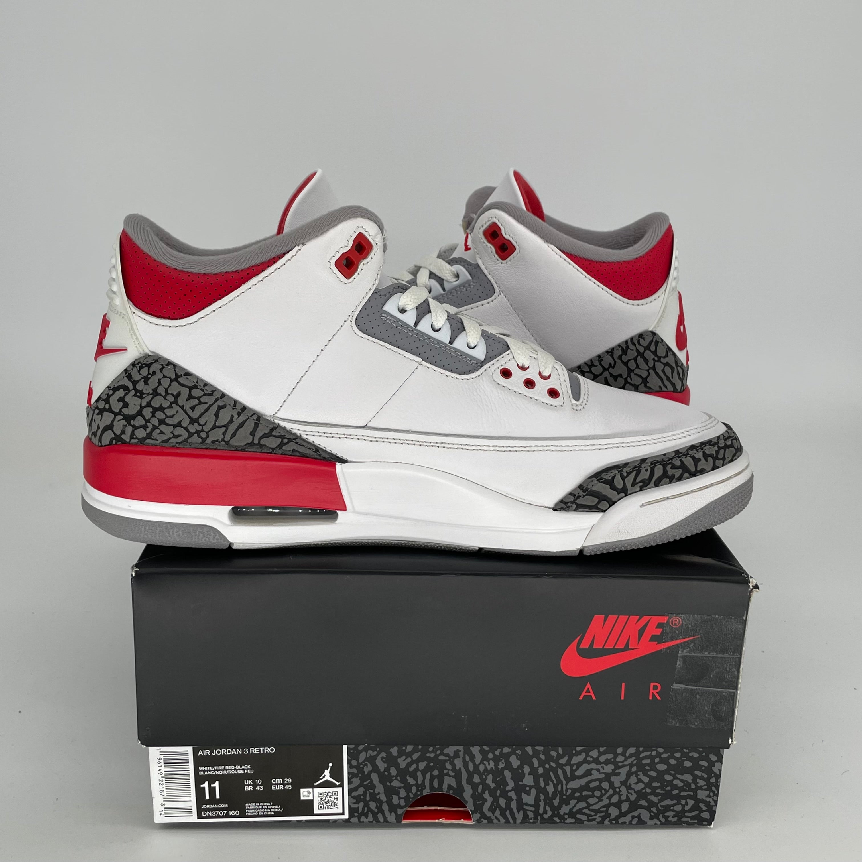 Original Air Jordan 3 Fire Red Men's Basketball Shoes - Size 11 (DN3707-160) | Retro Sneakers for Streetwear & Basketball Games