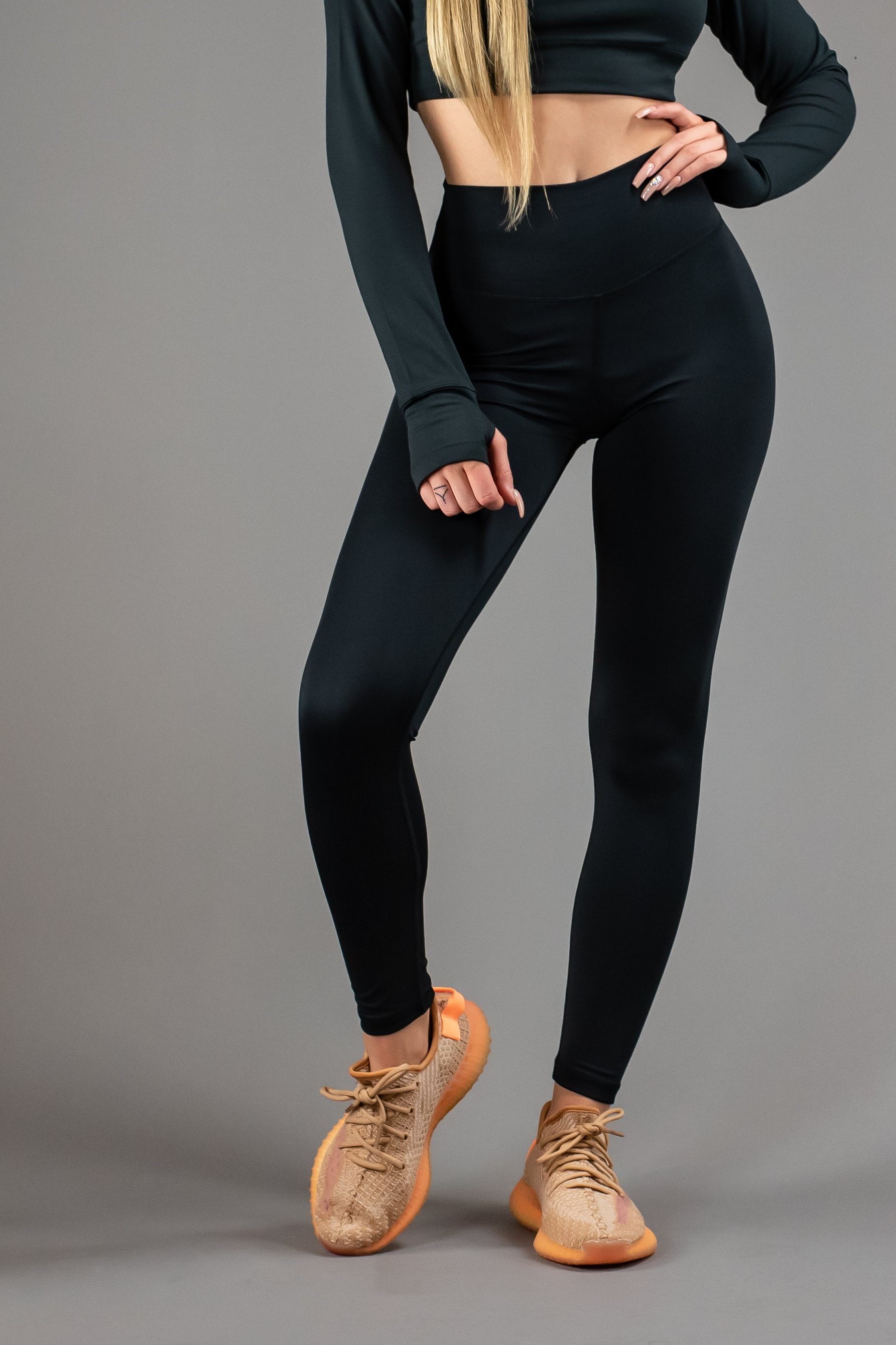 Ultimate Scrunch Tight Vantablack Leggings - High Waist Yoga Pants for Women - Perfect for Workout, Running & Gym