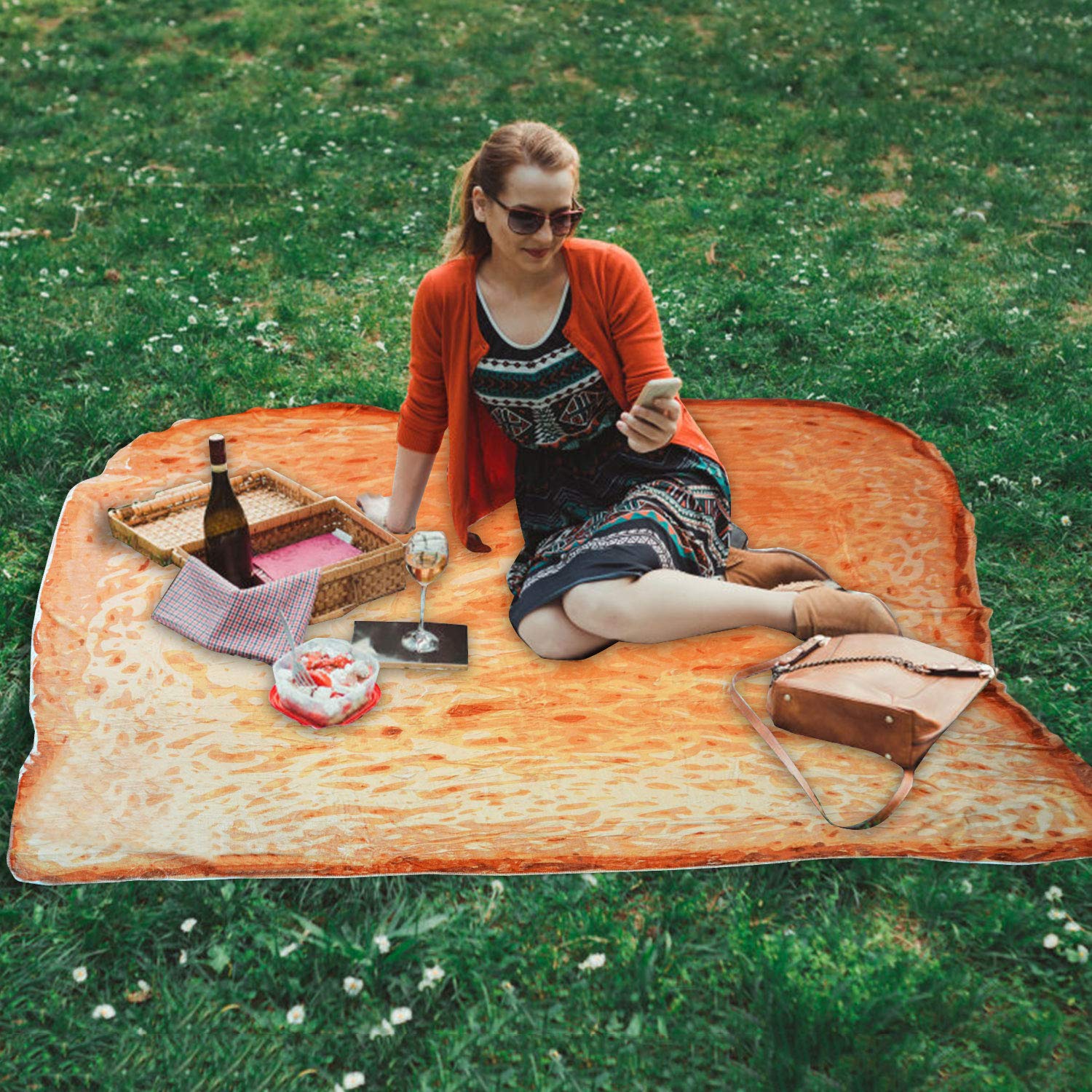 **Soft Flannel Bread Blanket - Realistic Toast & Tortilla Throw for Adults & Kids - Cozy Wrap Blanket for Movie Nights, Picnics & Home Decor**