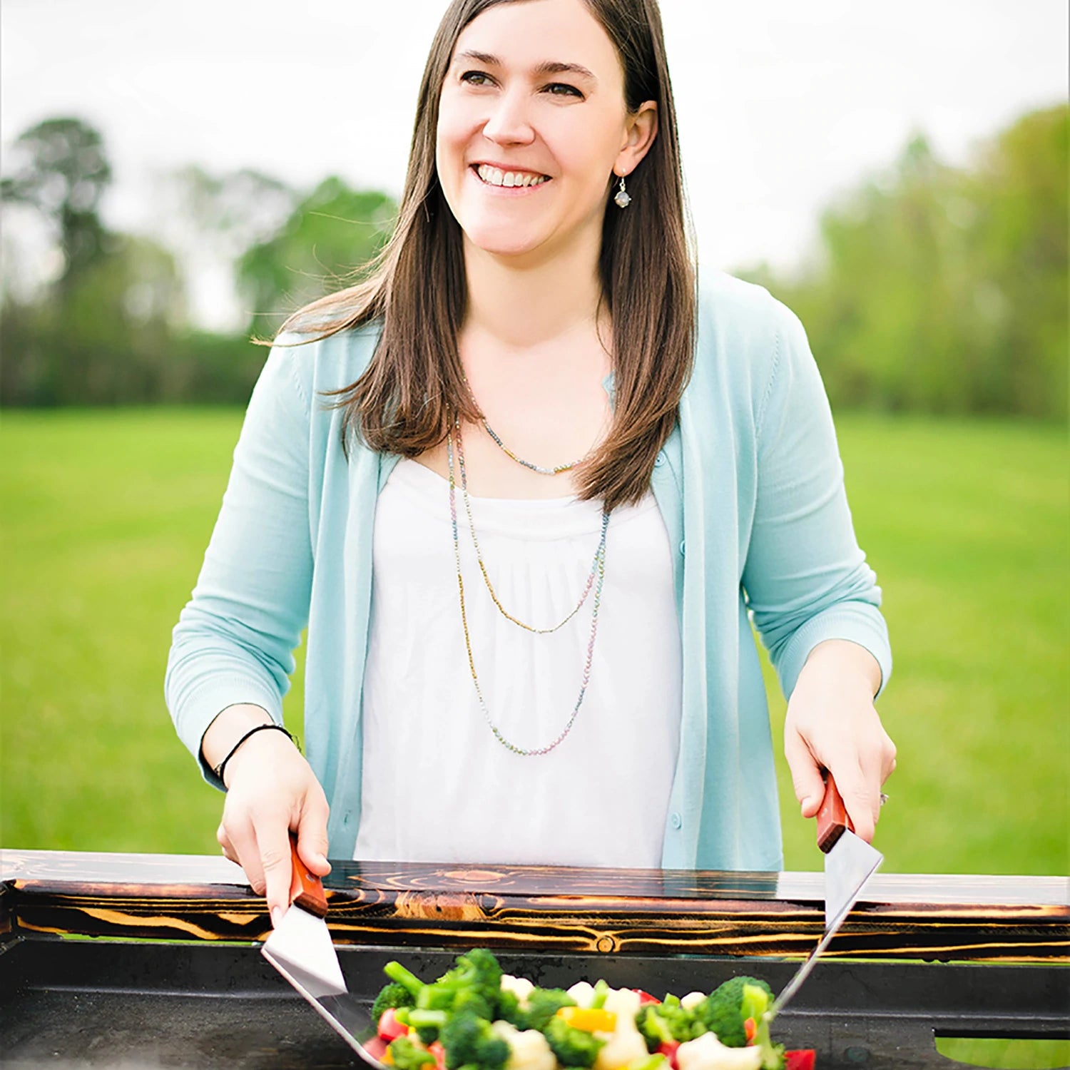 Premium Backyard Hibachi Grill - Pecky Cypress Wood - Perfect for Outdoor Cooking, BBQ, and Patio Dining | BY BHPOGPC