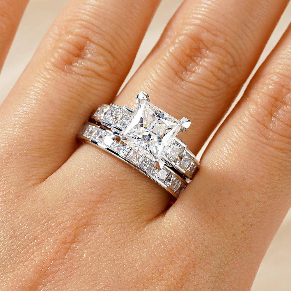 Exquisite Cinderella Staircase Princess Cut Moissanite Engagement Ring Set with Matching Wedding Band - Perfect for Proposals, Anniversaries & Bridal Jewelry