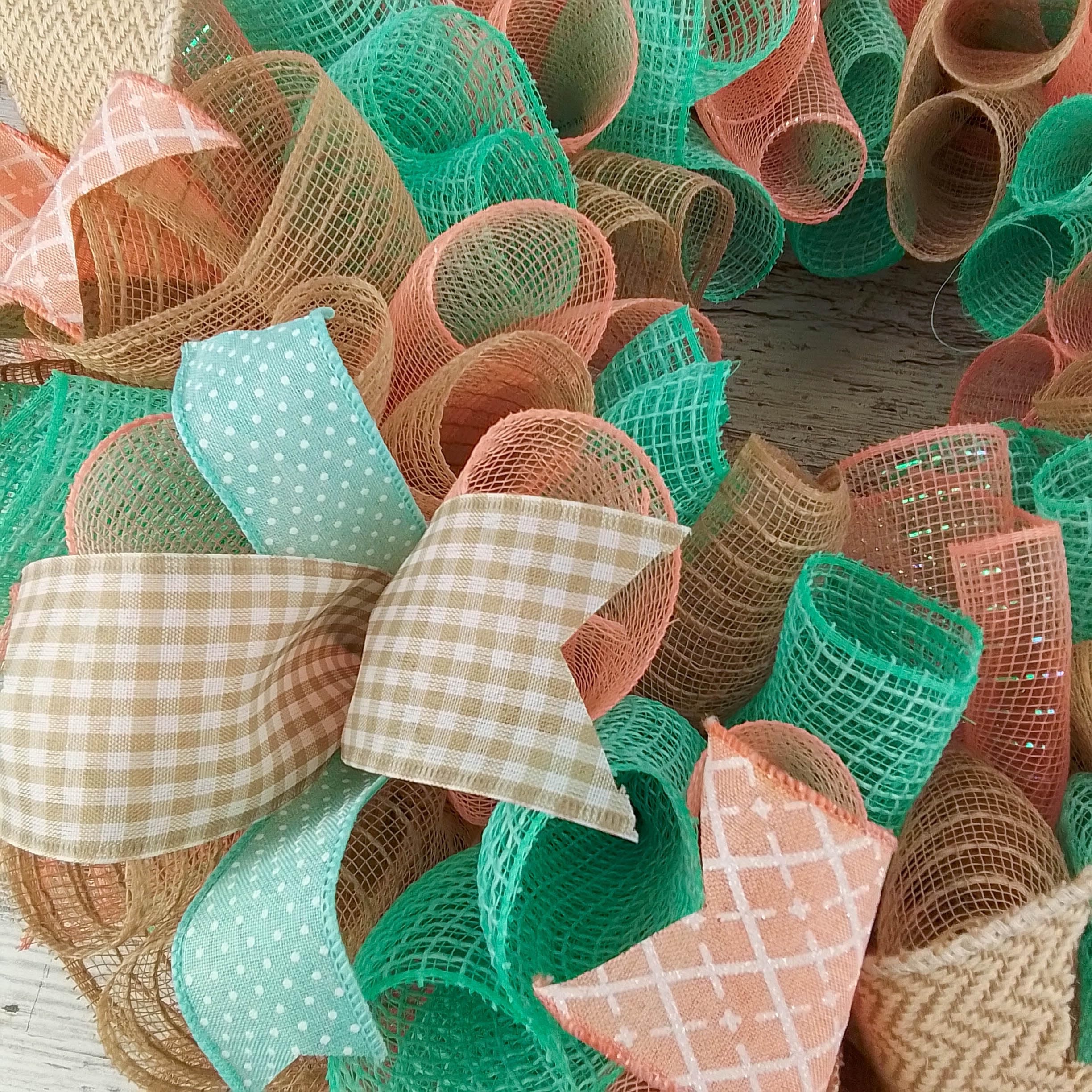 All Year Round Wreath - Elegant Everyday Birthday Gift for Women - Mint Coral Jute Decor - Perfect for Home, Office, and Party Decorations