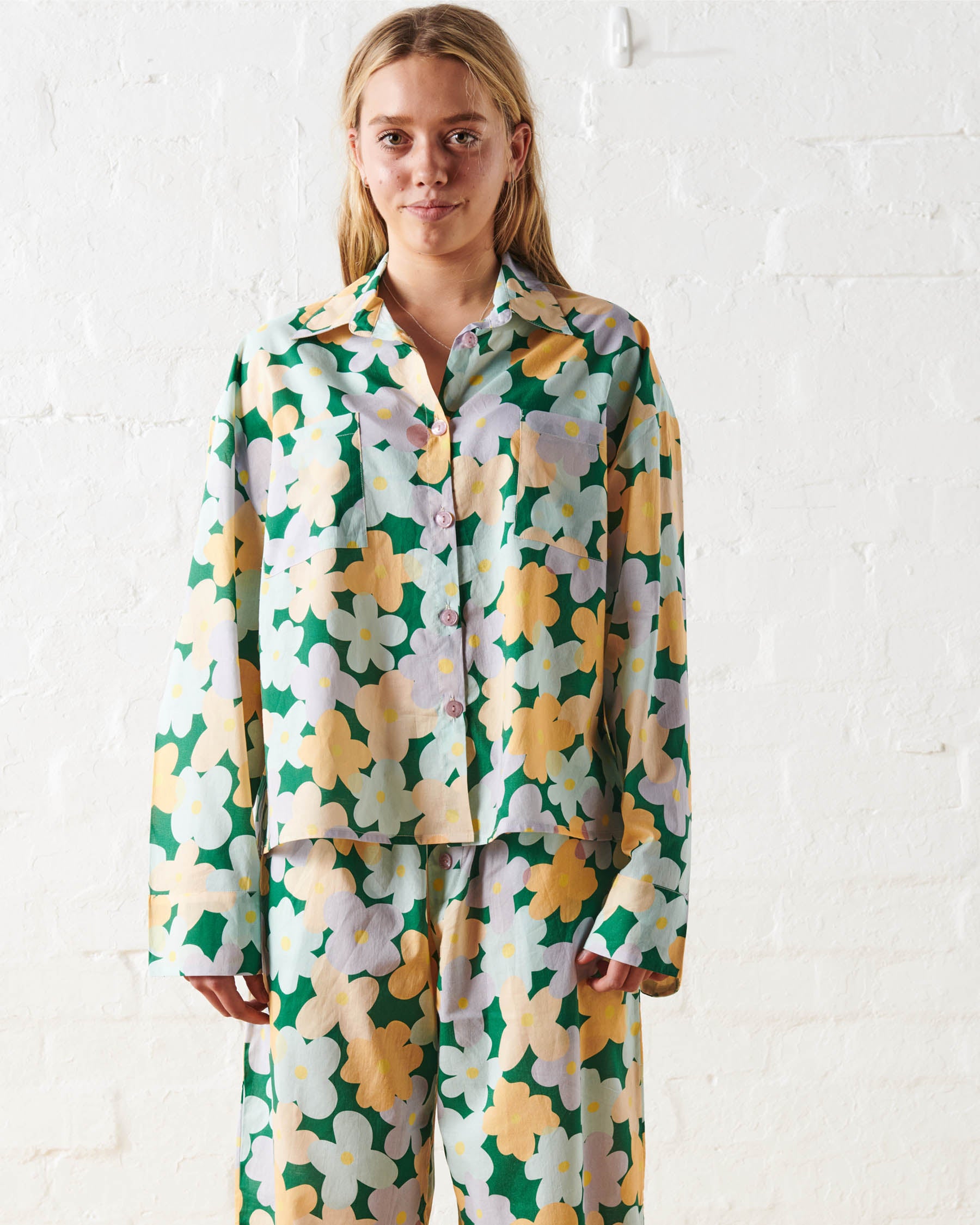 Organic Cotton Long Sleeve Pajama Set for Teens - Bush Daisy Print Sleepwear, Comfy Loungewear for Girls, Cozy Nightwear for Sleepovers & Relaxing at Home