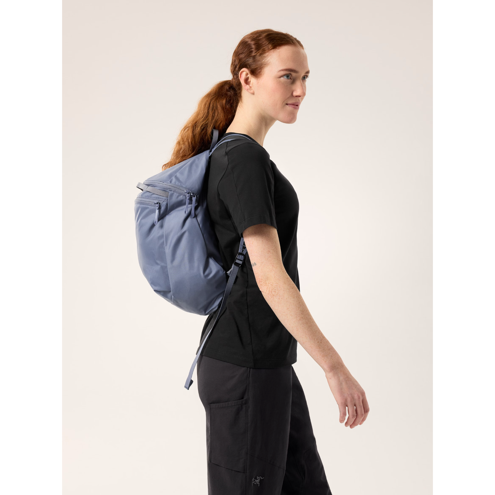Arc'teryx Heliad 15L Backpack - Lightweight Hiking Daypack for Men & Women - Water-Resistant Outdoor Gear for Camping, Travel & Daily Commute
