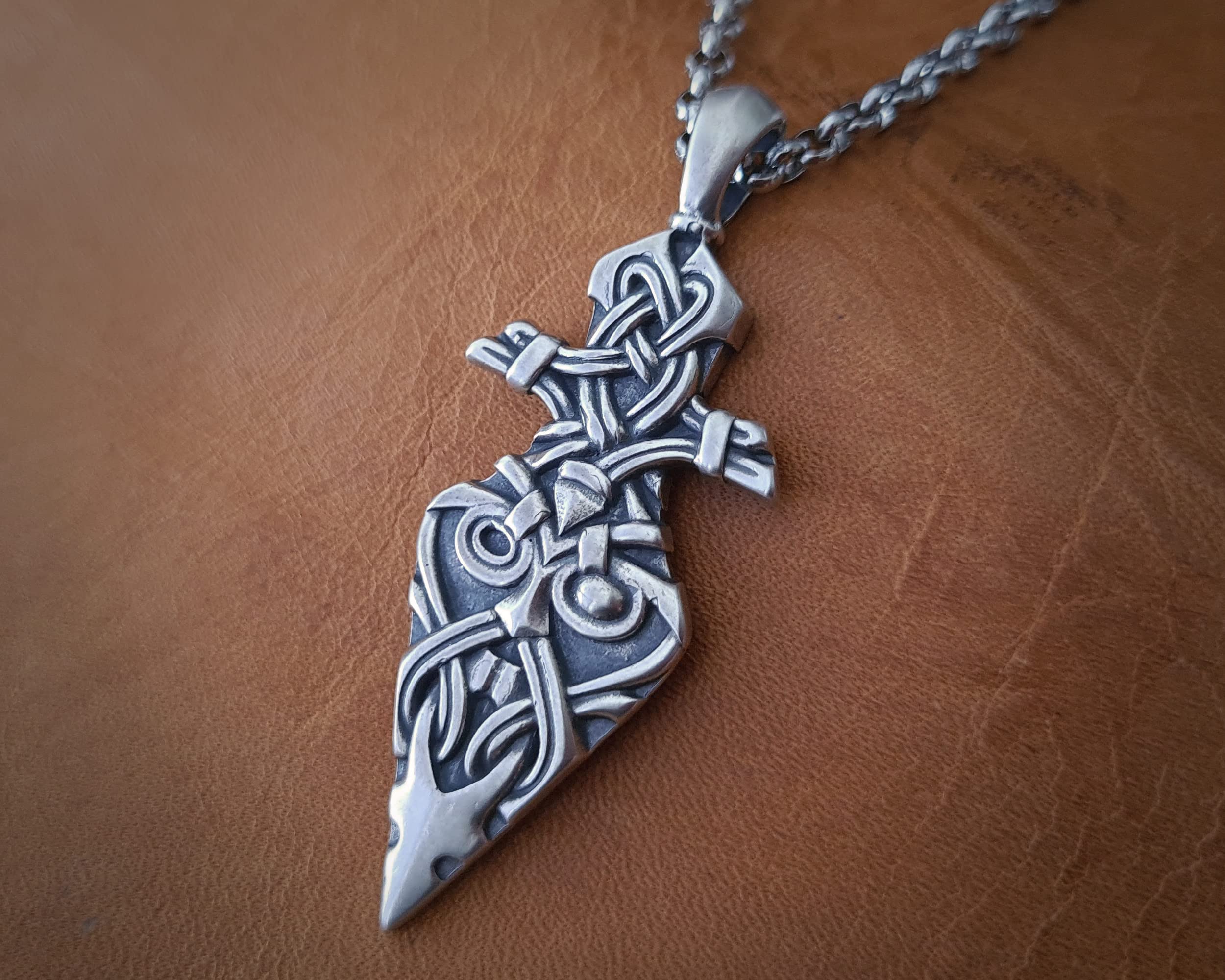Viking Odin Gungnir Spear Pendant Necklace - Sterling Silver Viking Jewelry for Men & Women - Norse Mythology Talisman - Perfect Viking Gift for Cosplay, LARP & Norse Pagan Rituals