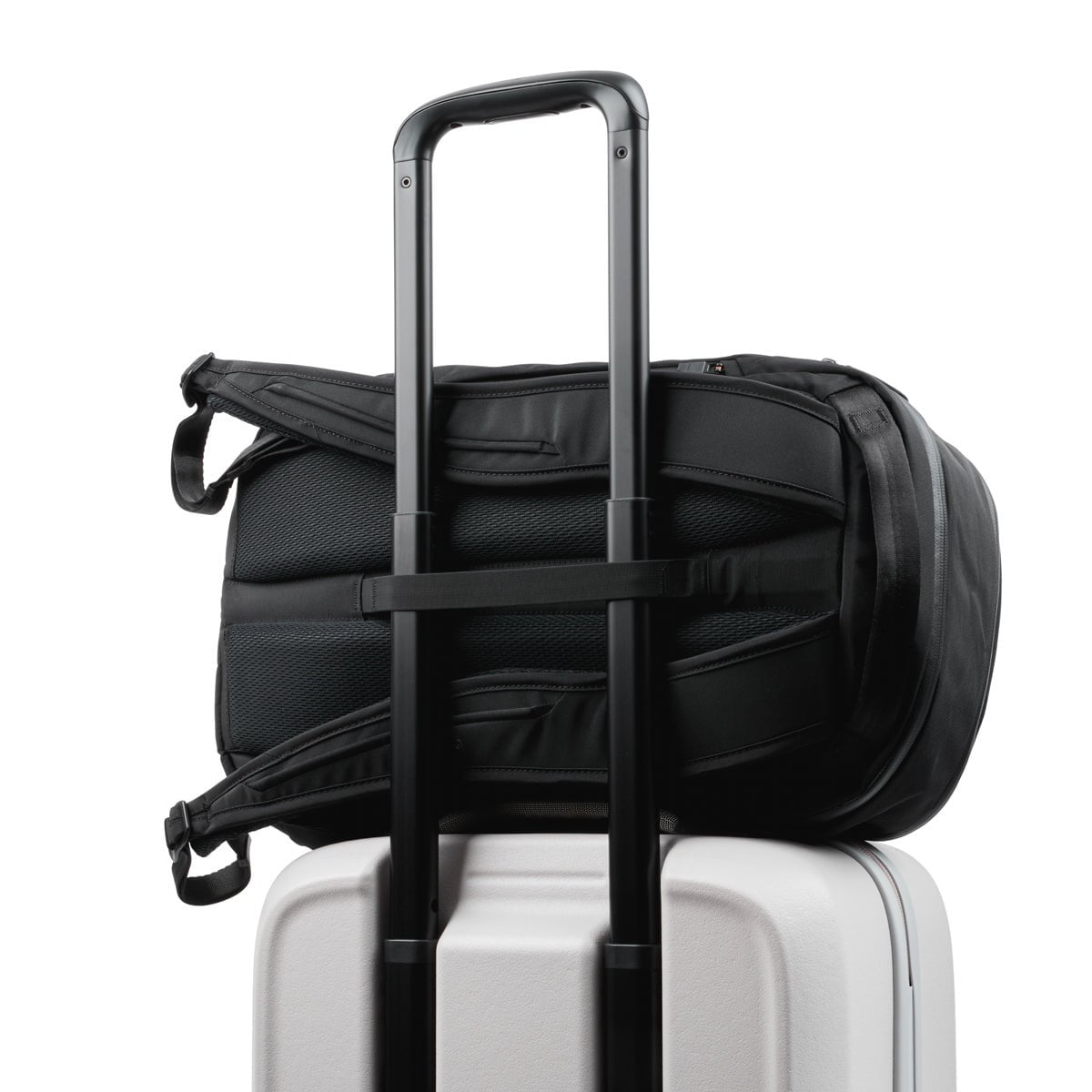 Bellroy Transit Carry On Plus Luggage - Premium Expandable Travel Suitcase for Business & Vacation - Lightweight Durable Spinner Luggage with TSA Lock & Smart Storage (Perfect for Air Travel & Weekend Getaways)