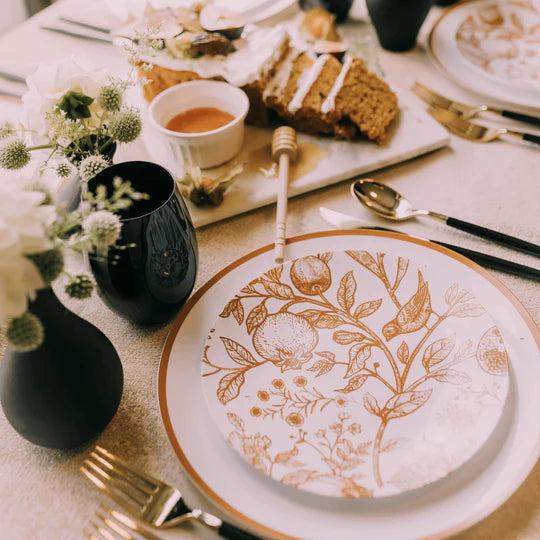 Rimonim Design Round Plastic Plates - Durable & Stylish Disposable Dinnerware for Parties, Picnics, and Events