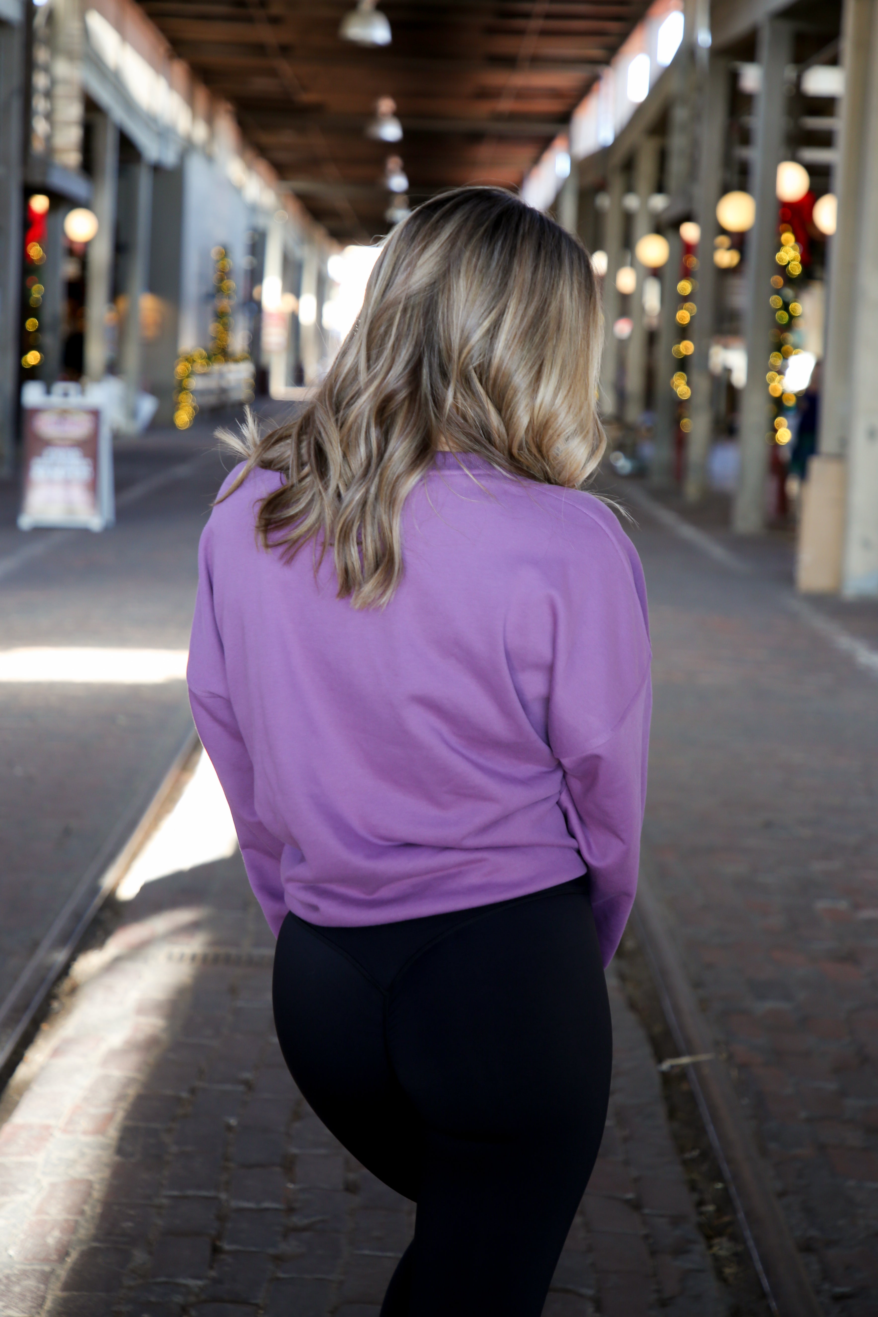 Purple Crewneck Sweatshirt for Men & Women | Soft & Comfortable Casual Wear | Perfect for Everyday Outfits, Gym, and Lounge