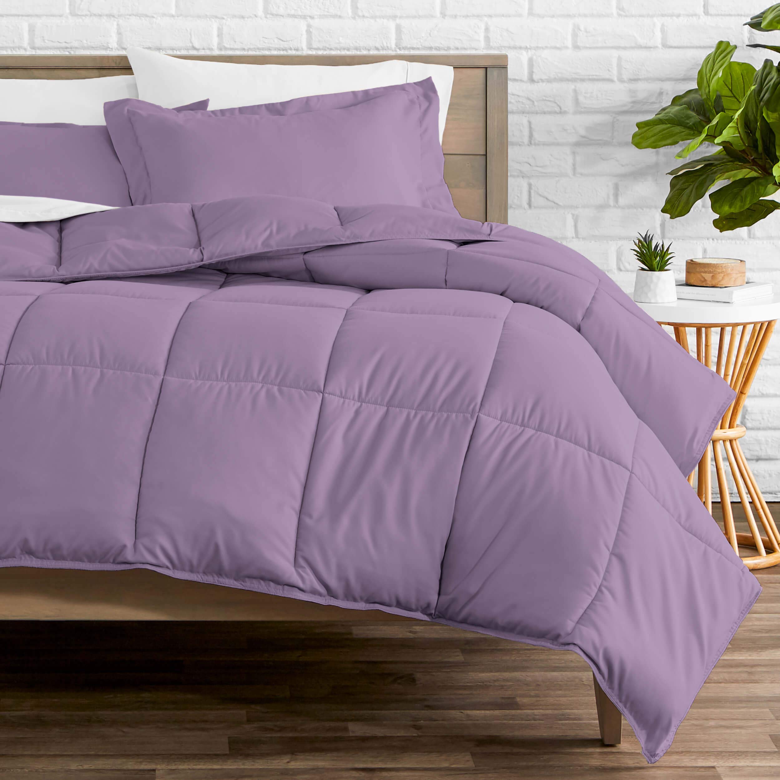 Premium 1800 Series Ultra-Soft All Season Down Alternative Comforter Set - Box Stitched Bedding for Full/Queen Size - Breathable & Hypoallergenic - Lavender Color - Perfect for Cozy Nights, Guest Rooms & Luxury Bedroom Decor