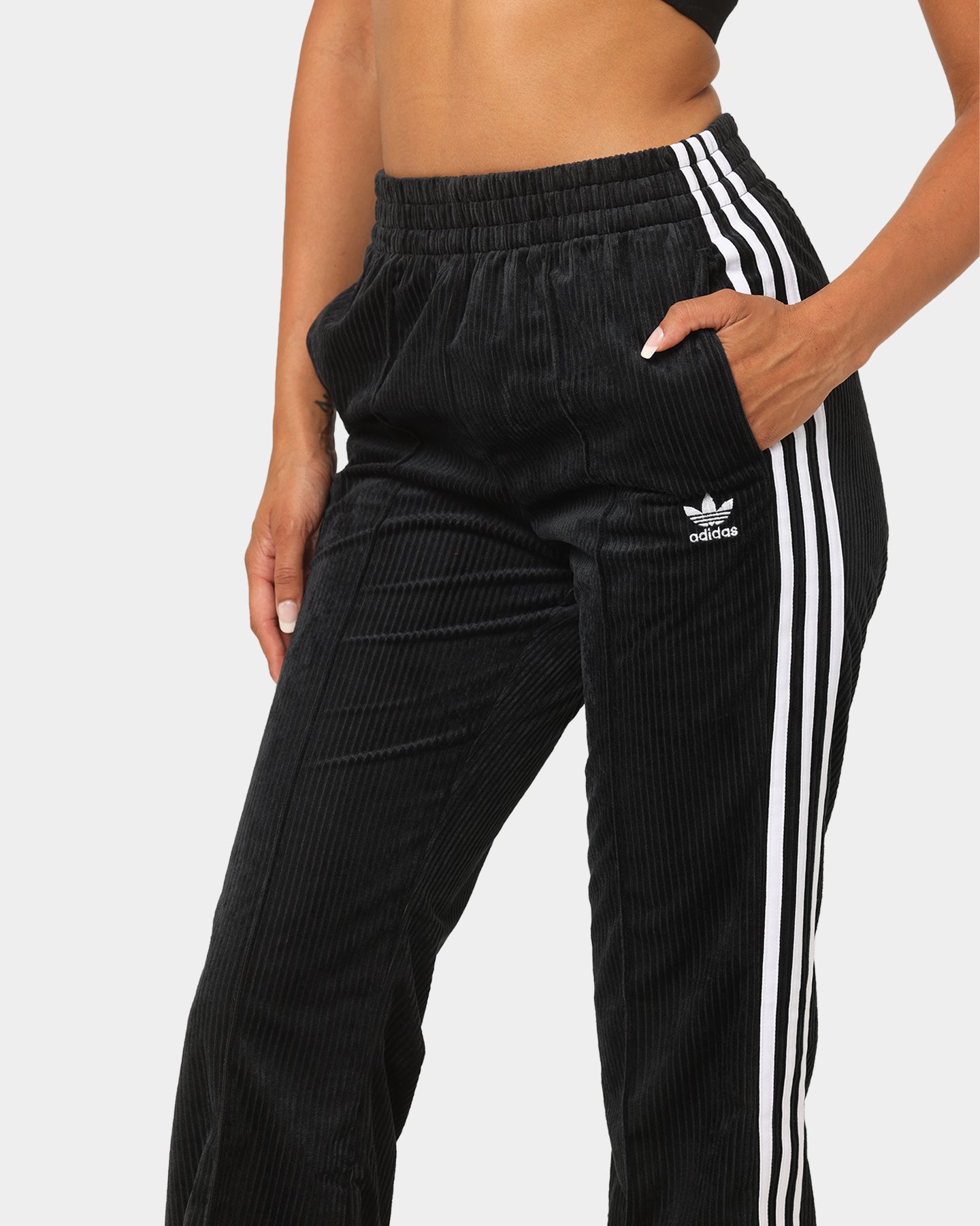 Adidas Women's Adicolor Classics Chunky Velour Sweatpants - Black | Comfortable Lounge Pants for Casual Wear, Yoga & Running