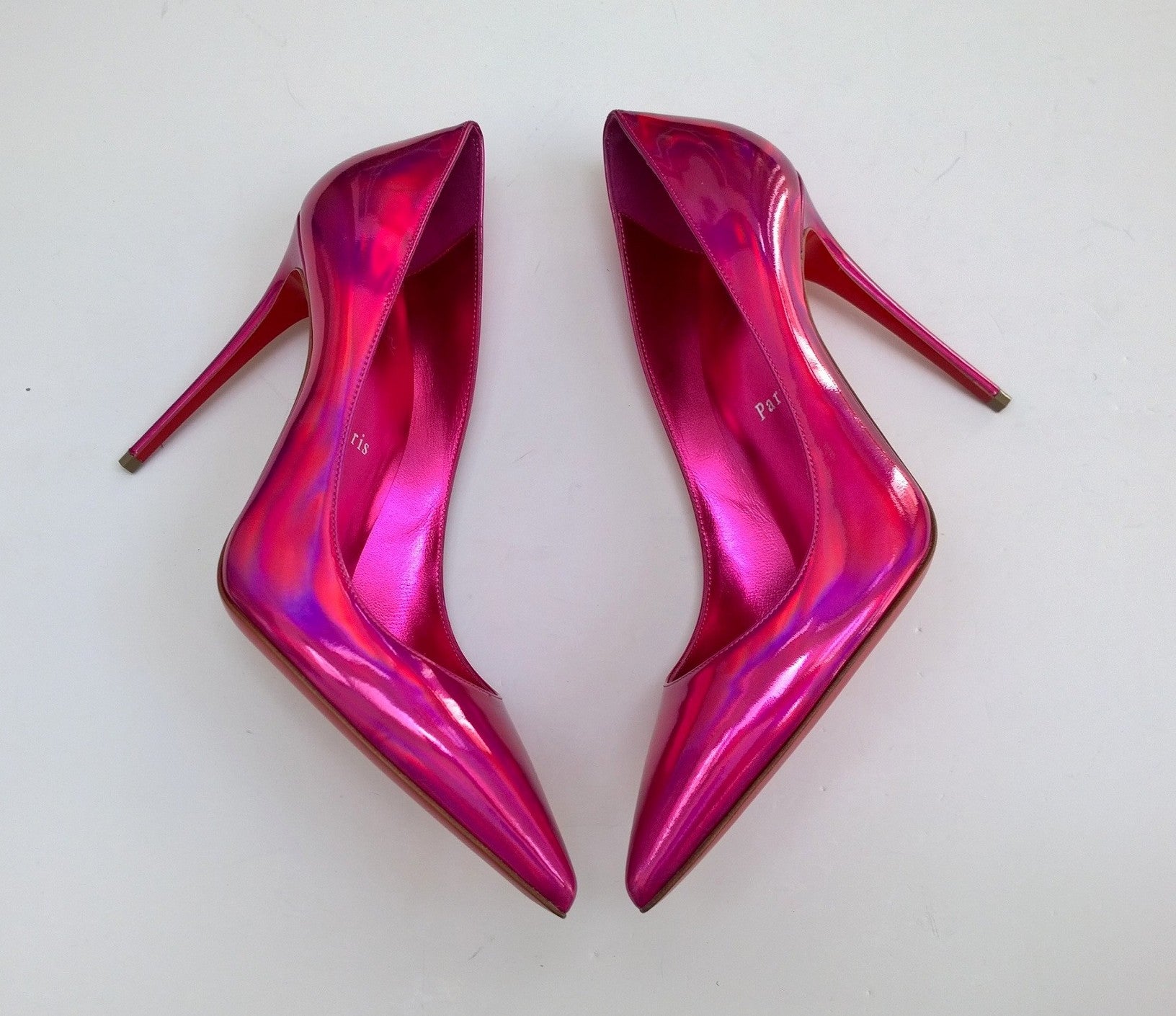 Christian Louboutin Kate 100mm Patent Leather Pump Shoes in Metallic Pink Fuchsia - Perfect for Weddings, Parties & Special Occasions