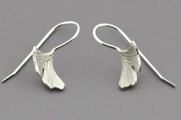 Ginkgo Leaf Earrings - Small Silver Leaf Stud Earrings for Women - Perfect for Everyday Wear & Gift Giving