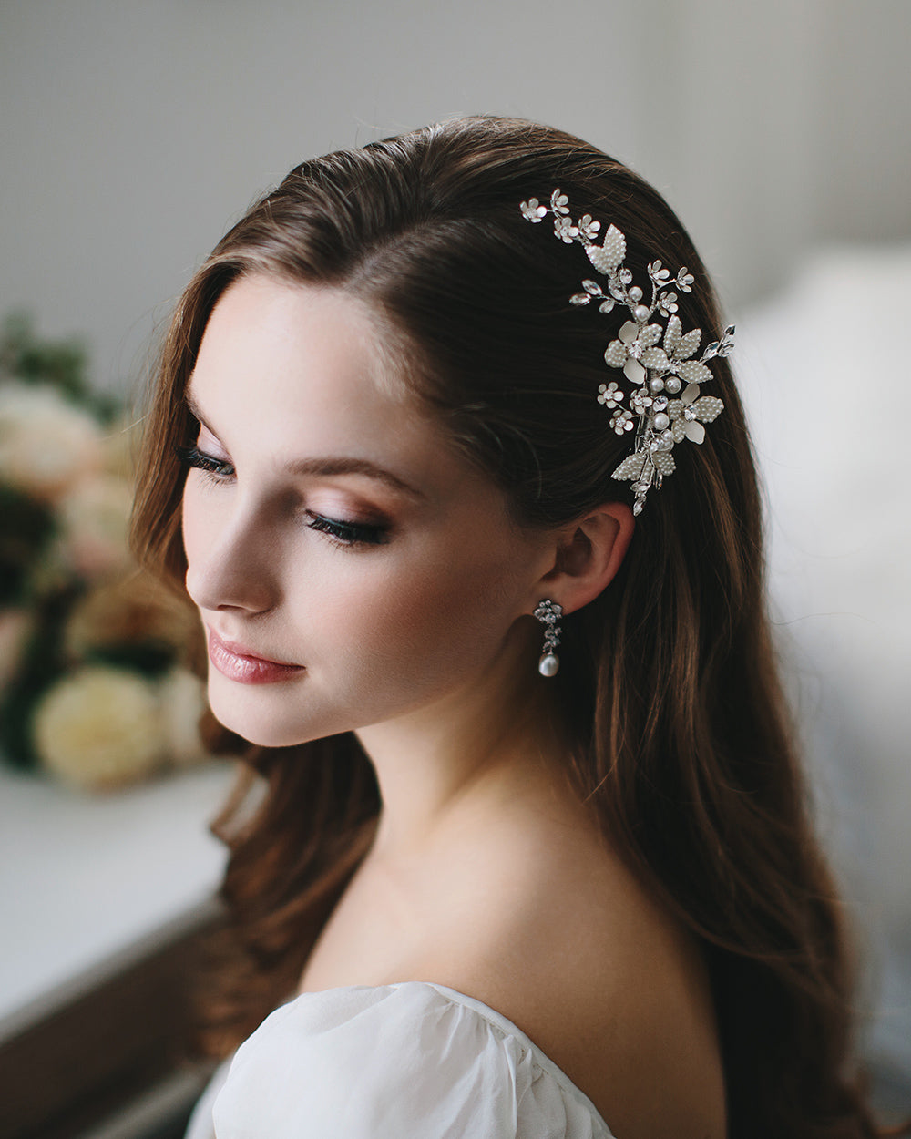Willow Pearl Bridal Hair Clip - Elegant Crystal Wedding Hair Accessories for Brides, Bridesmaids & Prom - Perfect for Weddings, Formal Events & Special Occasions