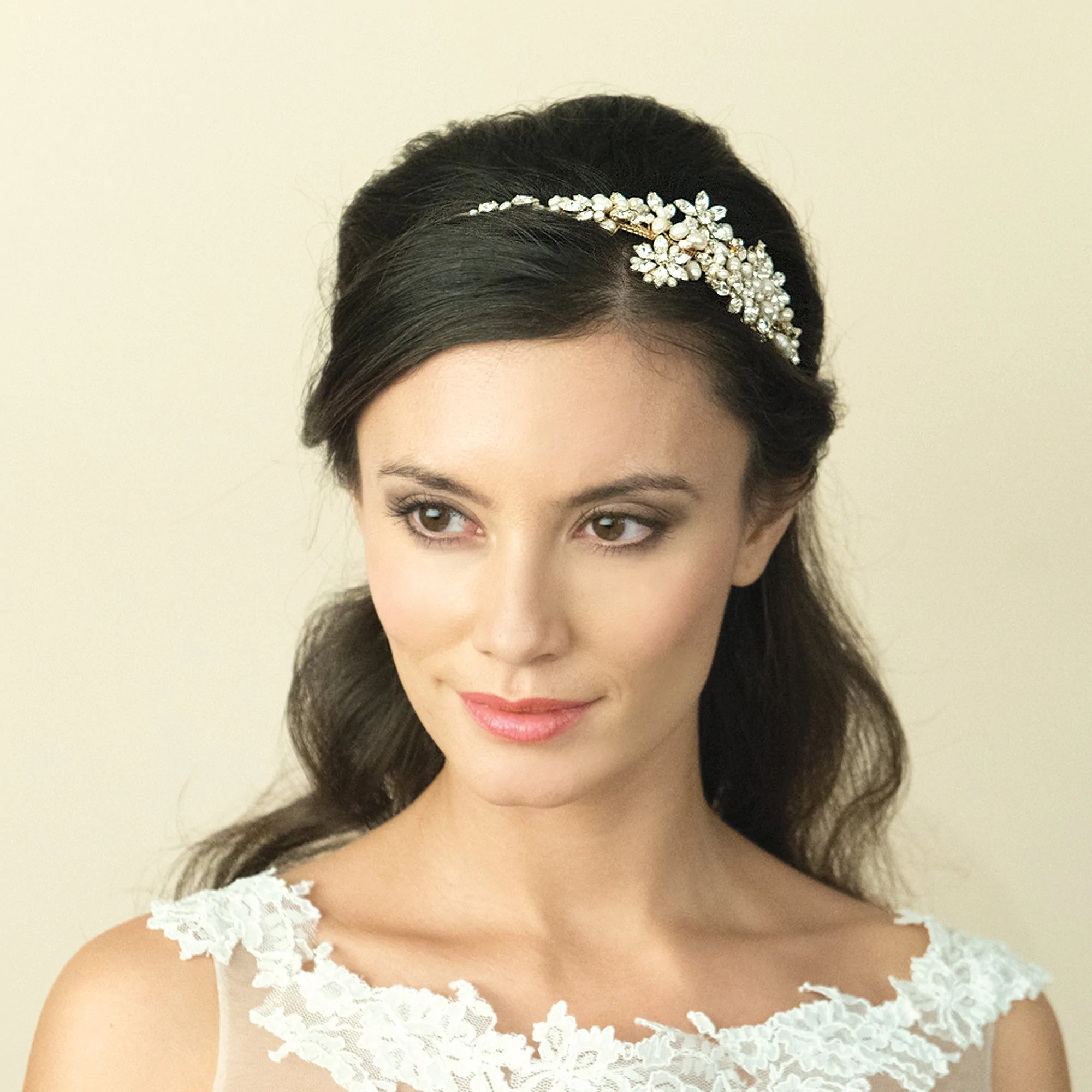 SAFIYA Gold Bridal Headband with Swarovski Crystals & Freshwater Pearls - Elegant Wedding Hair Accessory for Bride, Bridesmaids & Special Occasions