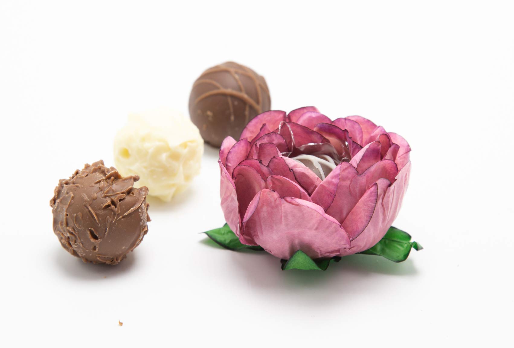 Handmade Paper Truffle Cups - 30 Pack | Eco-Friendly Candy Liners & Wrappers for Chocolates, Cupcakes, Desserts | Perfect for Party Favors, Wedding Treats, Holiday Gifts (Peony Dusty Rose)