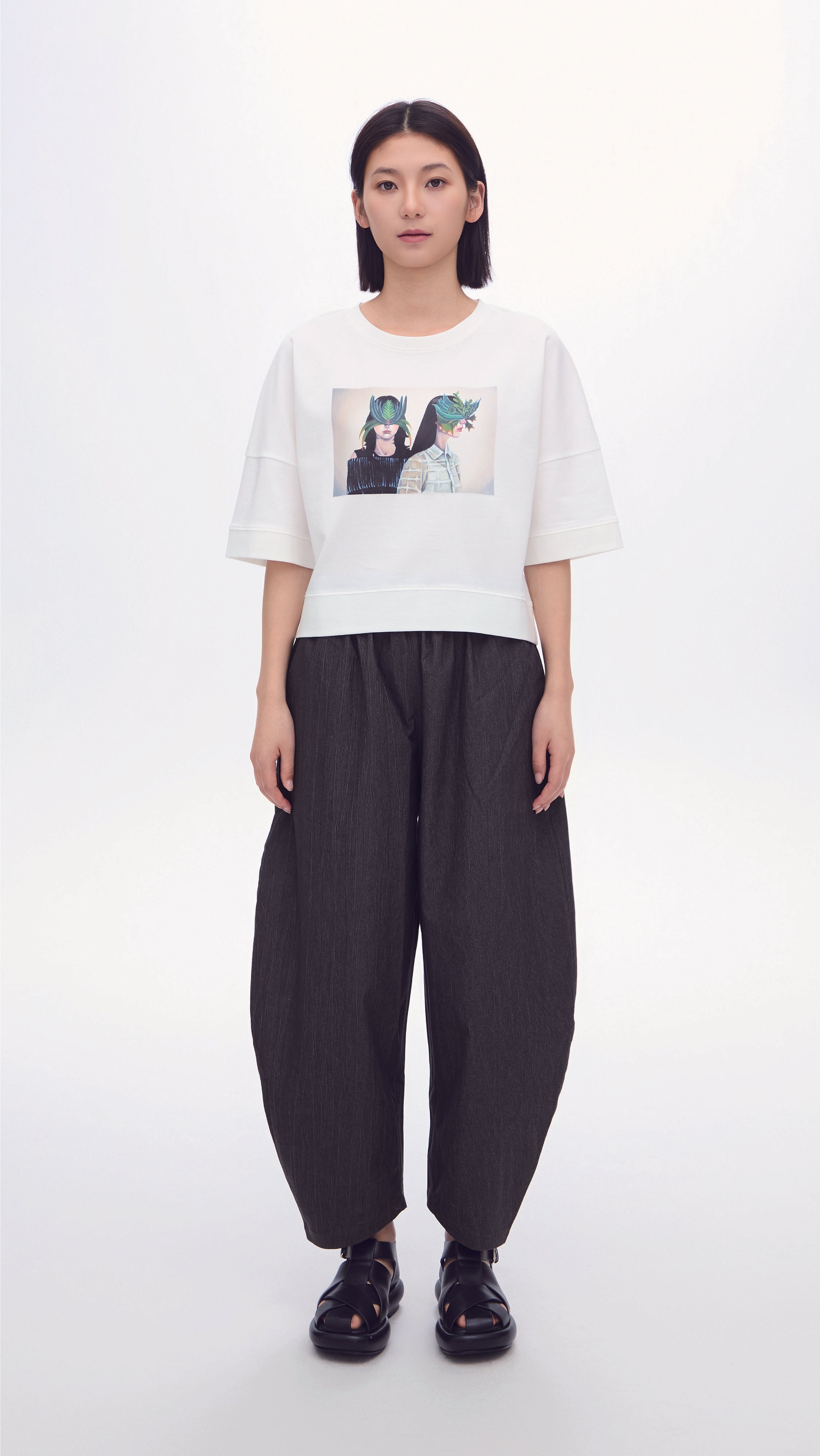 Mariko Enomoto Printed Puff Sleeve Tee - Women's Fashion Blouse for Casual Wear, Date Night & Office Outfits