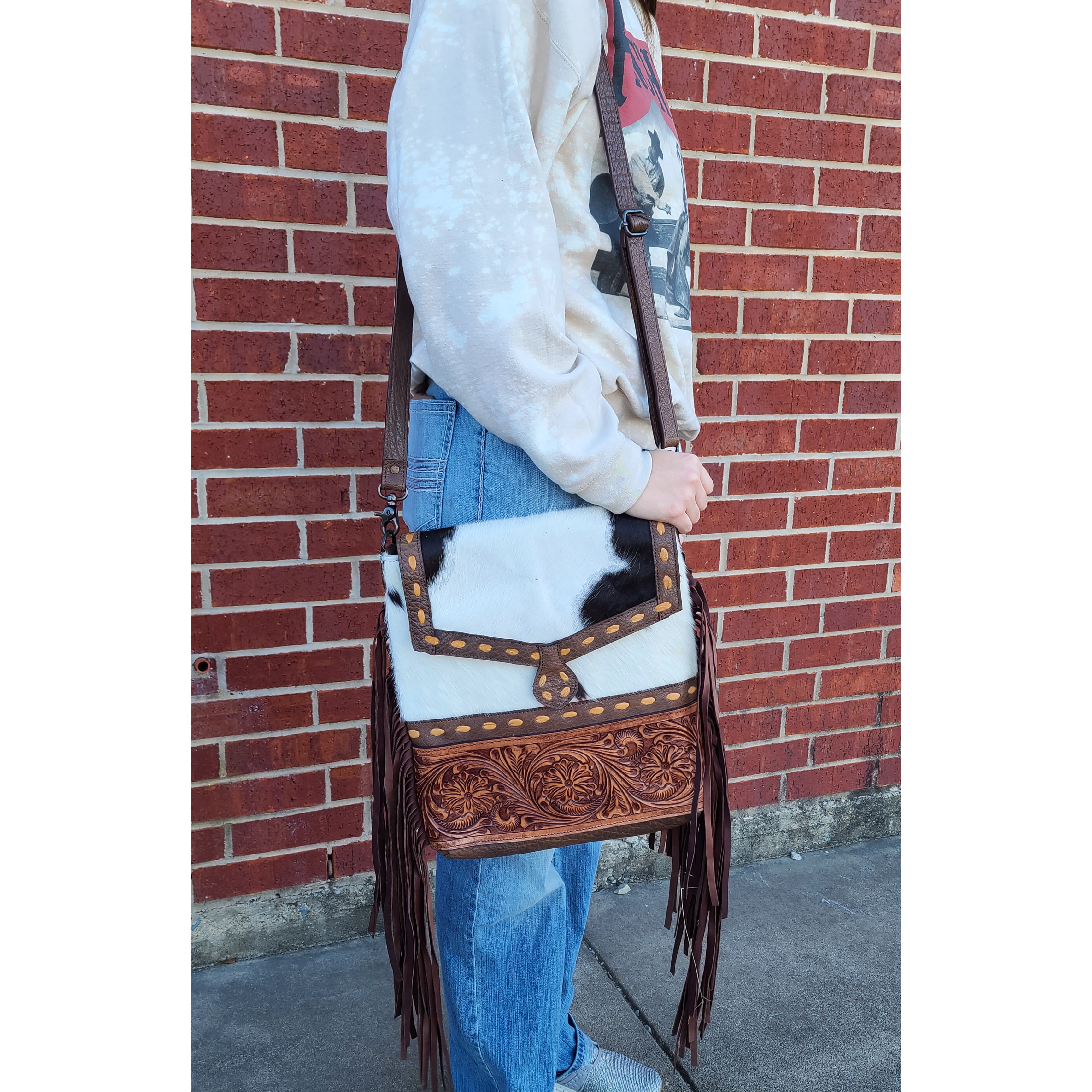 American Darling Conceal Carry Hide & Tooled Fringe Crossbody Bag for Women - Stylish Leather Purse with Adjustable Strap for Everyday Use, Travel & Outdoor Adventures
