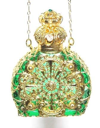 Czech Crystal Jeweled Green Perfume Bottle Pendant Necklace - Elegant Decorative Oil Bottle Holder for Women | Perfect for Gifts, Parties & Boho Fashion Accessories